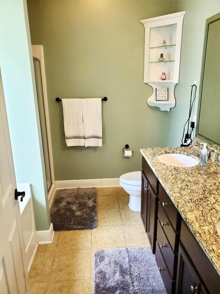 WATER OAKS T/H - Residential