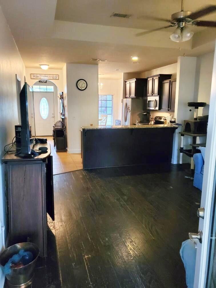 WATER OAKS T/H - Residential