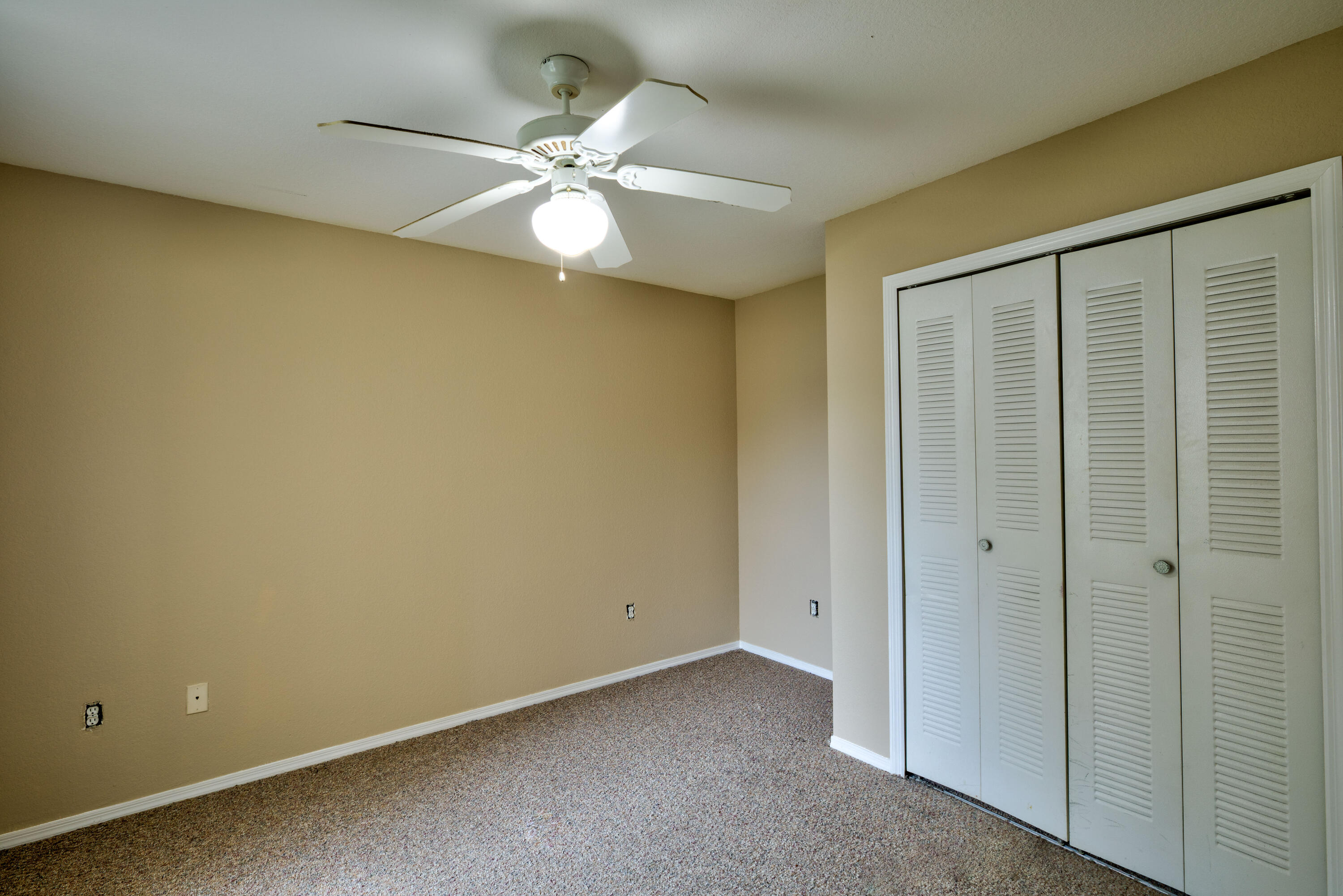 NAUTILUS CONDO - Residential