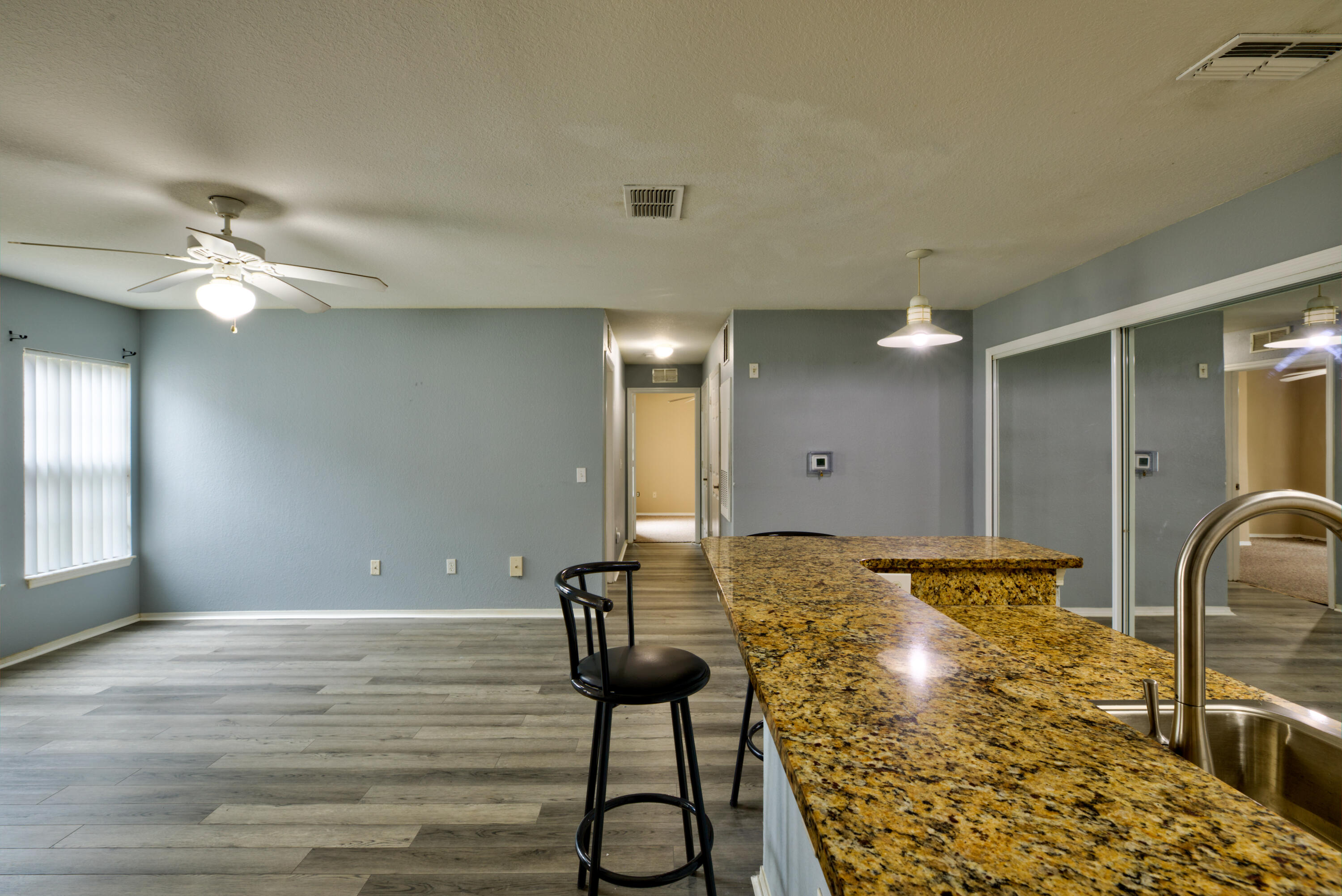 NAUTILUS CONDO - Residential