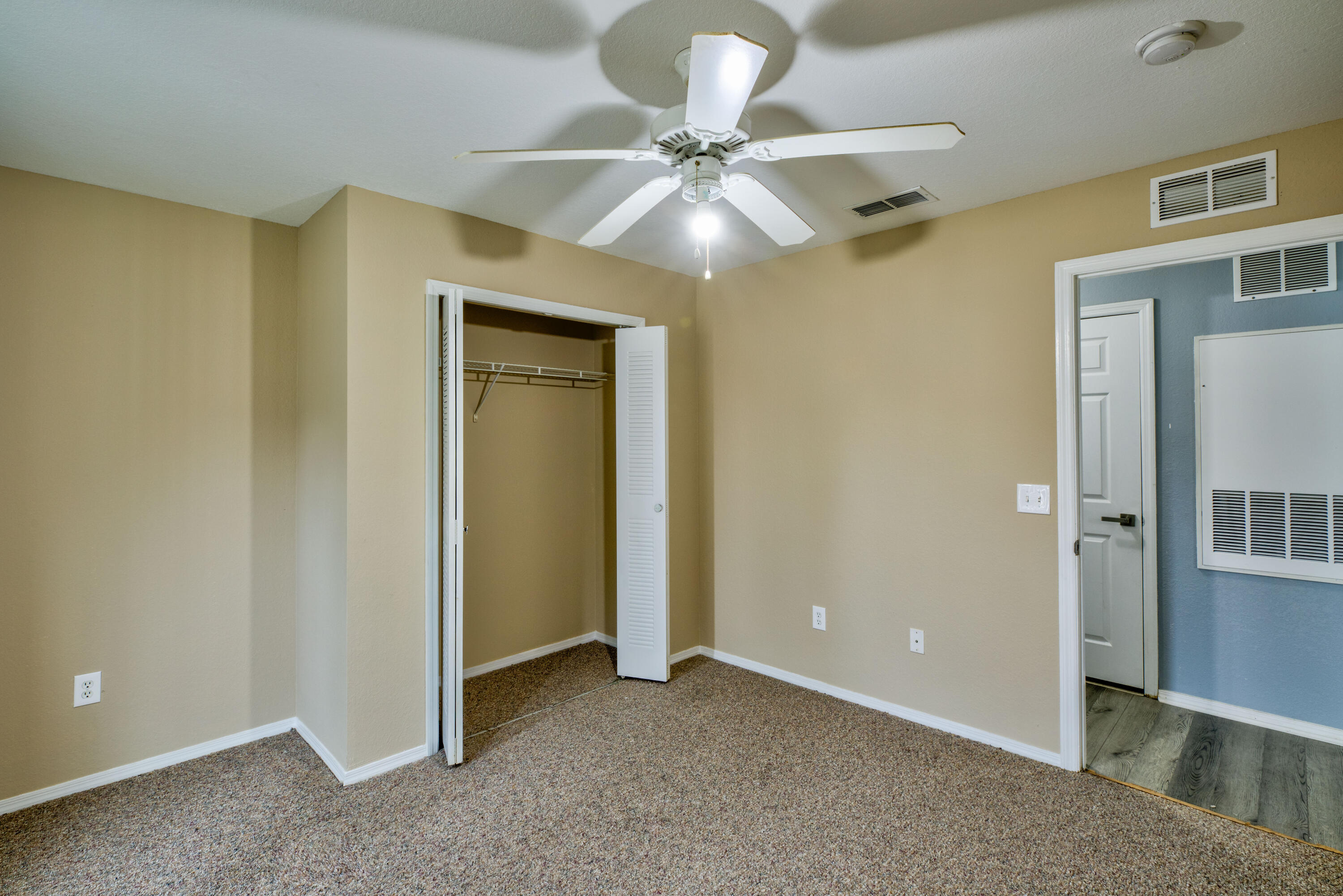 NAUTILUS CONDO - Residential