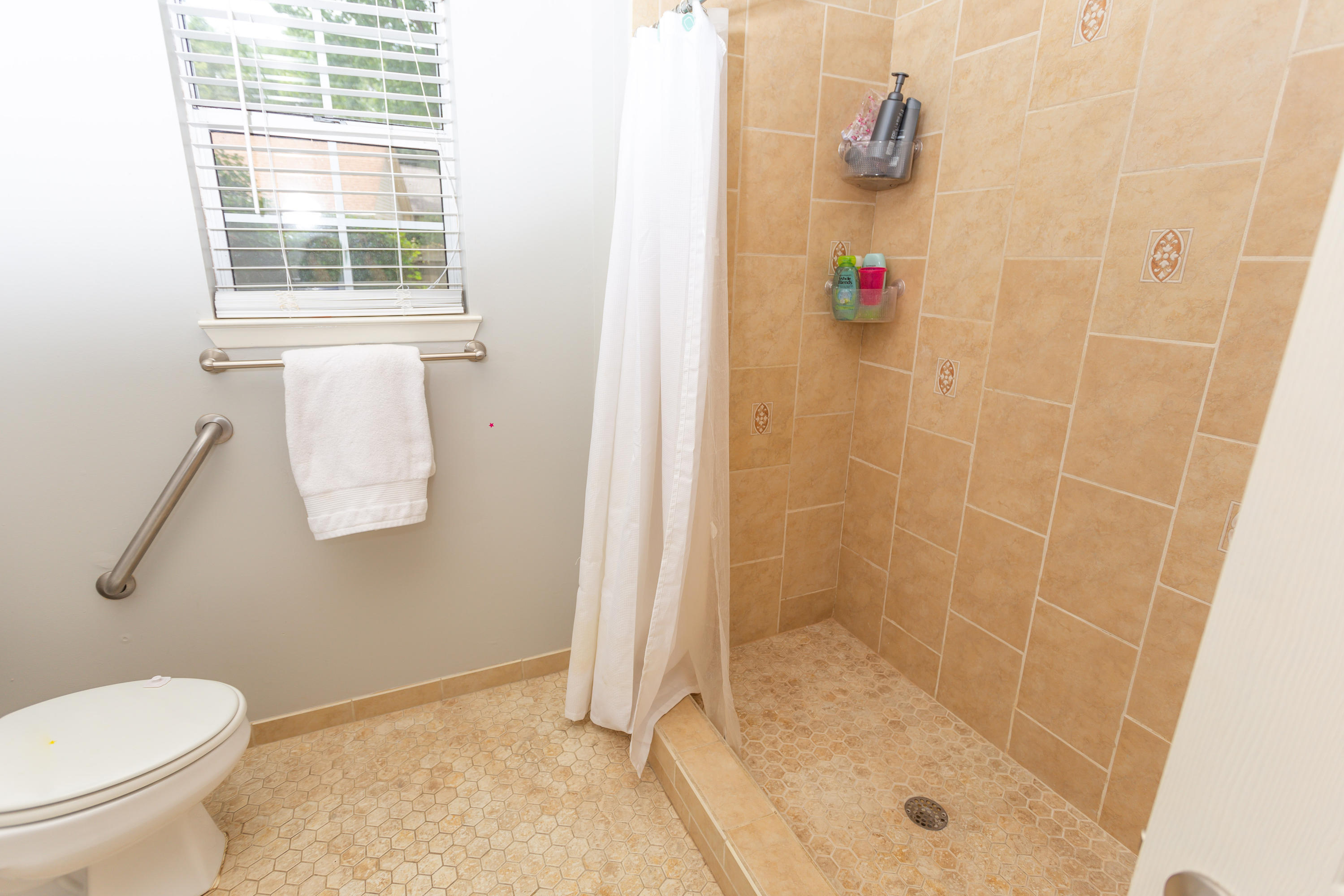 PARKWOOD COURT AT BLUEWATER BAY - Residential