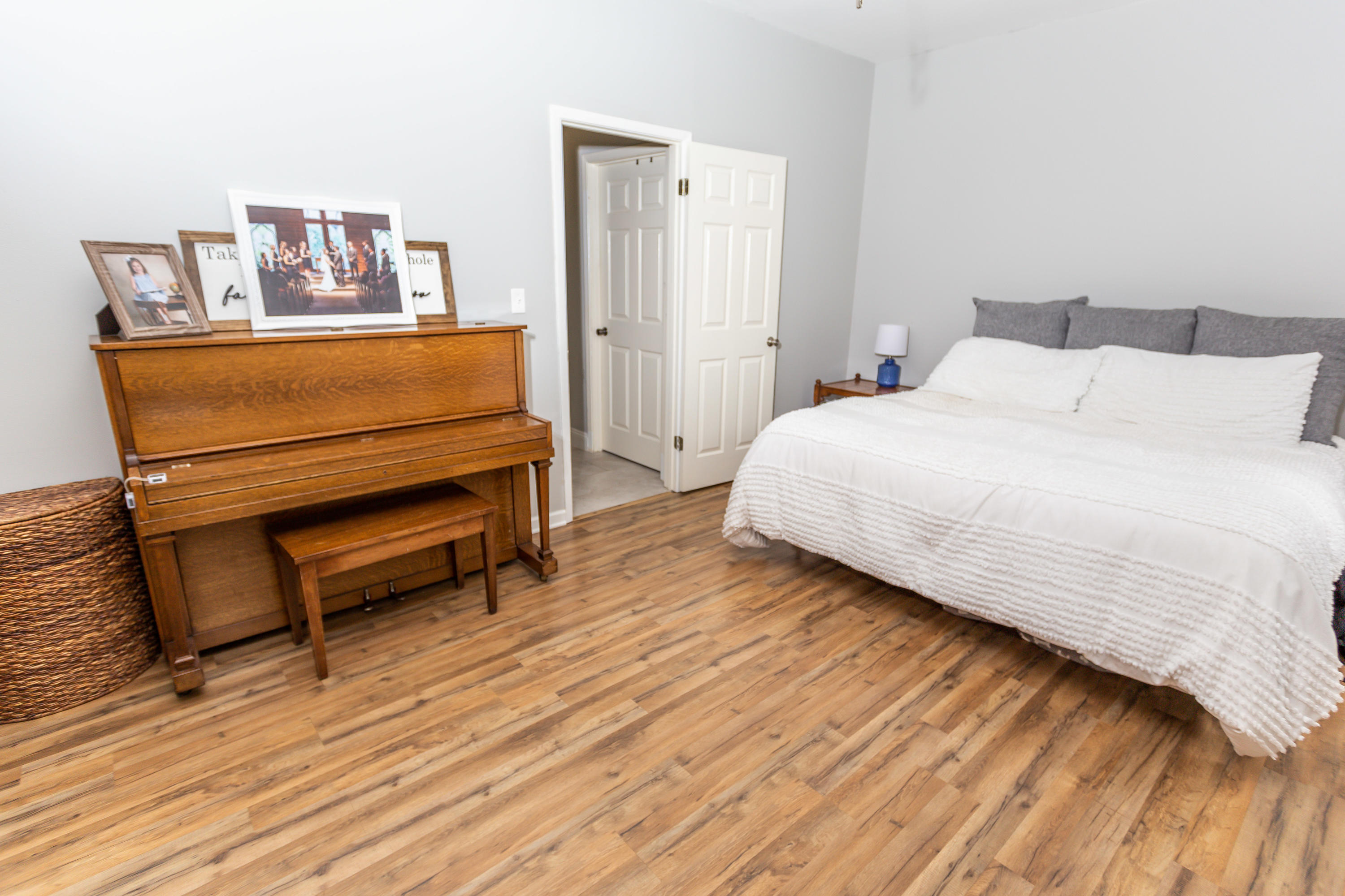 PARKWOOD COURT AT BLUEWATER BAY - Residential