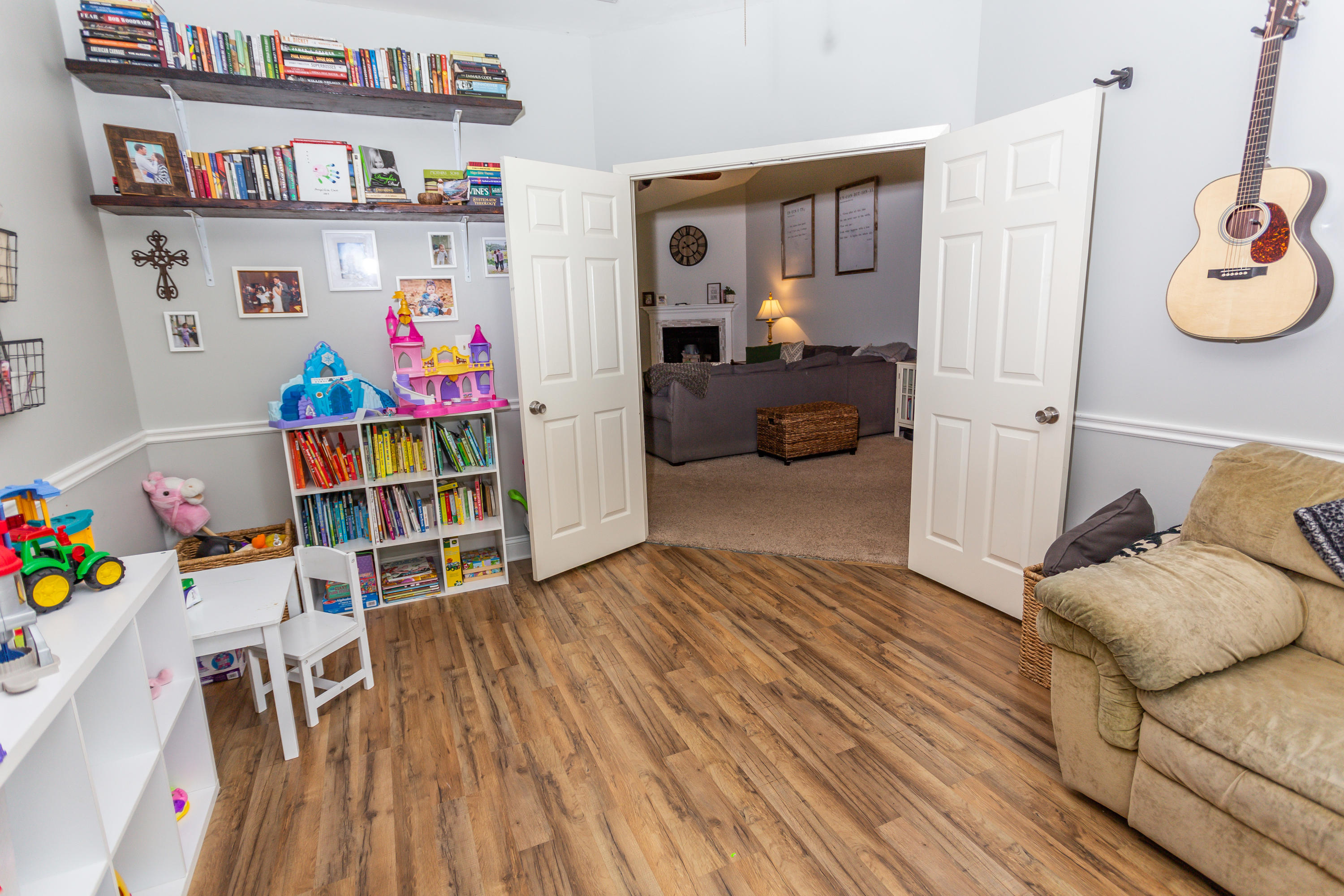 PARKWOOD COURT AT BLUEWATER BAY - Residential