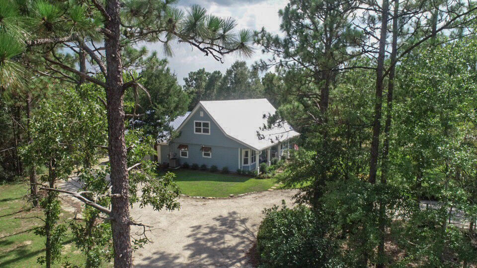 NO RECORDED SUBDIVISION - Residential