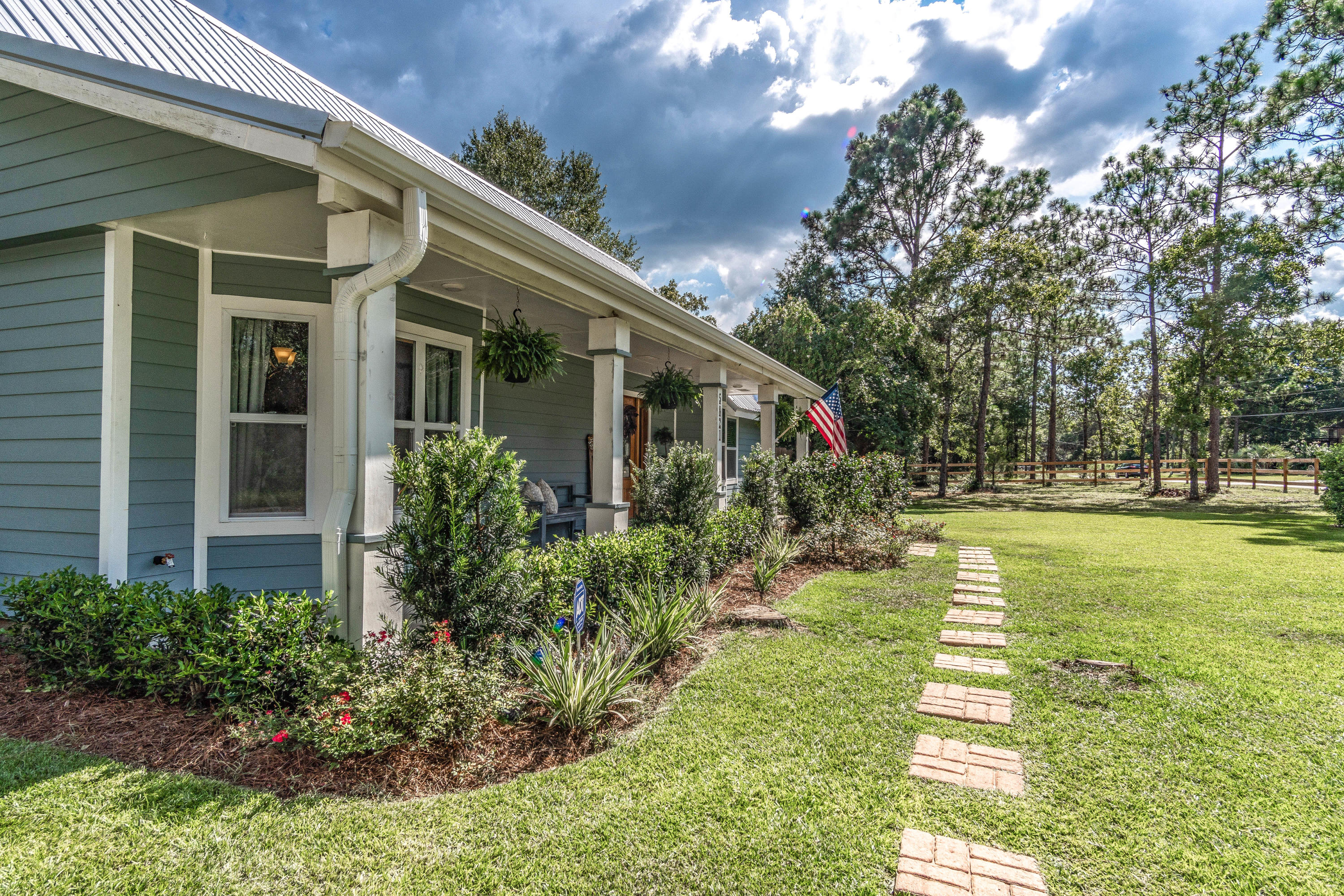 NO RECORDED SUBDIVISION - Residential