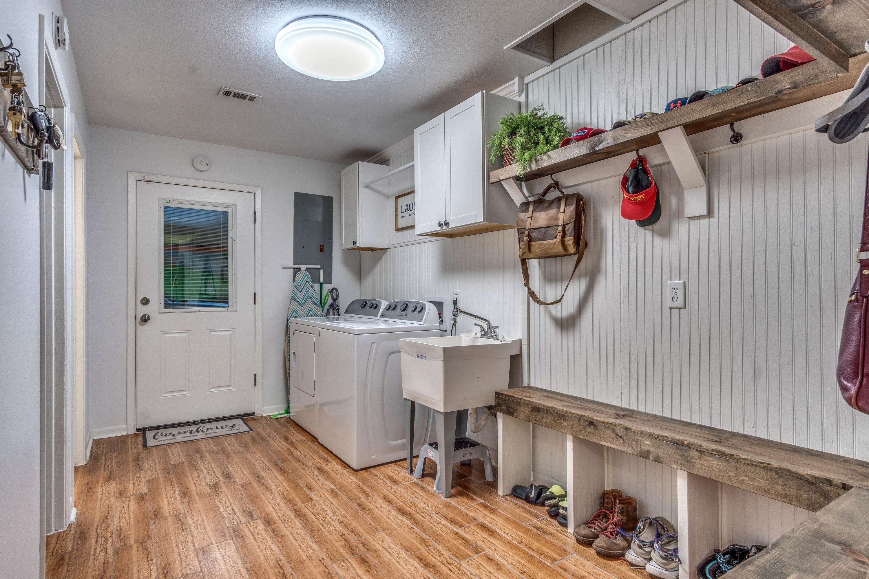 NO RECORDED SUBDIVISION - Residential