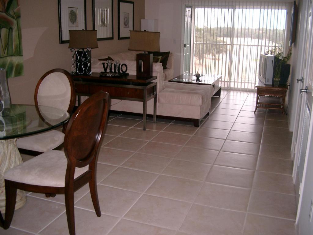 THE FLORIDA CLUB - Residential