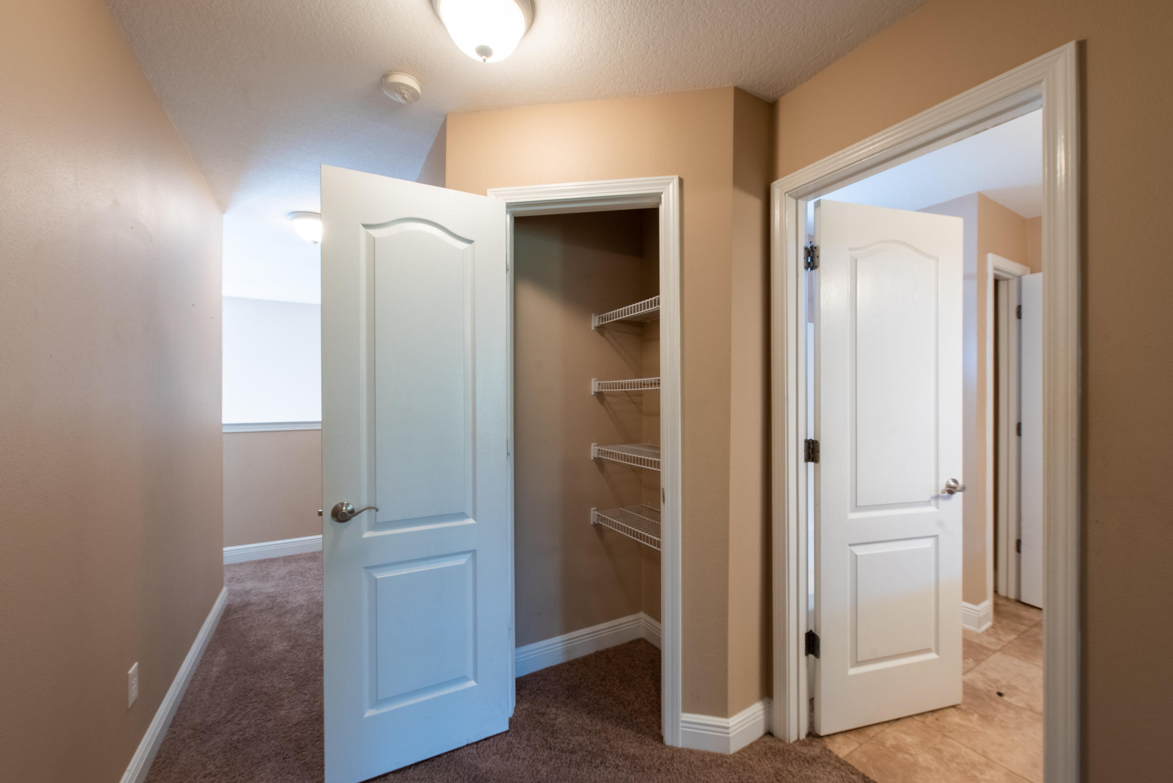 Hadleigh Hills Townhomes - Residential