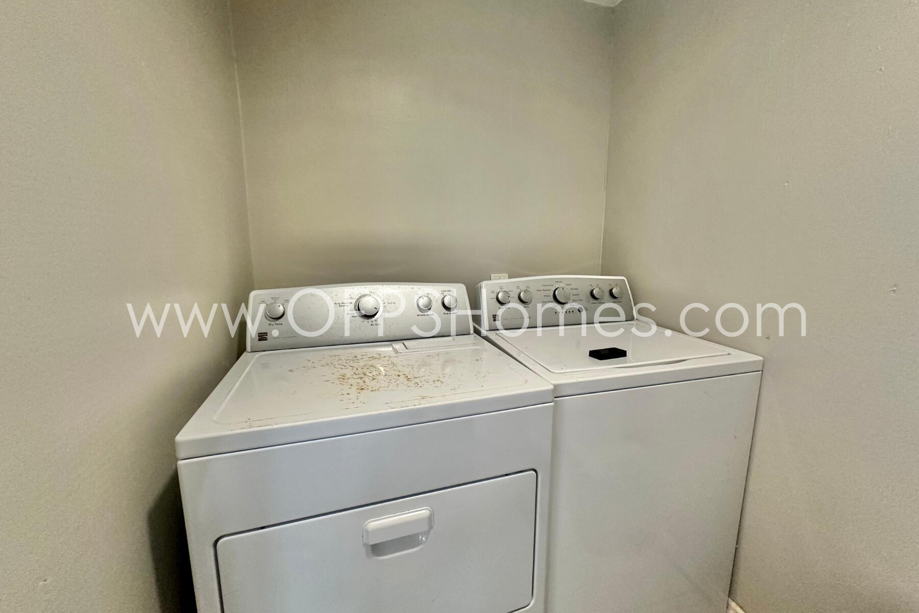 PORT DIXIE - Residential Lease