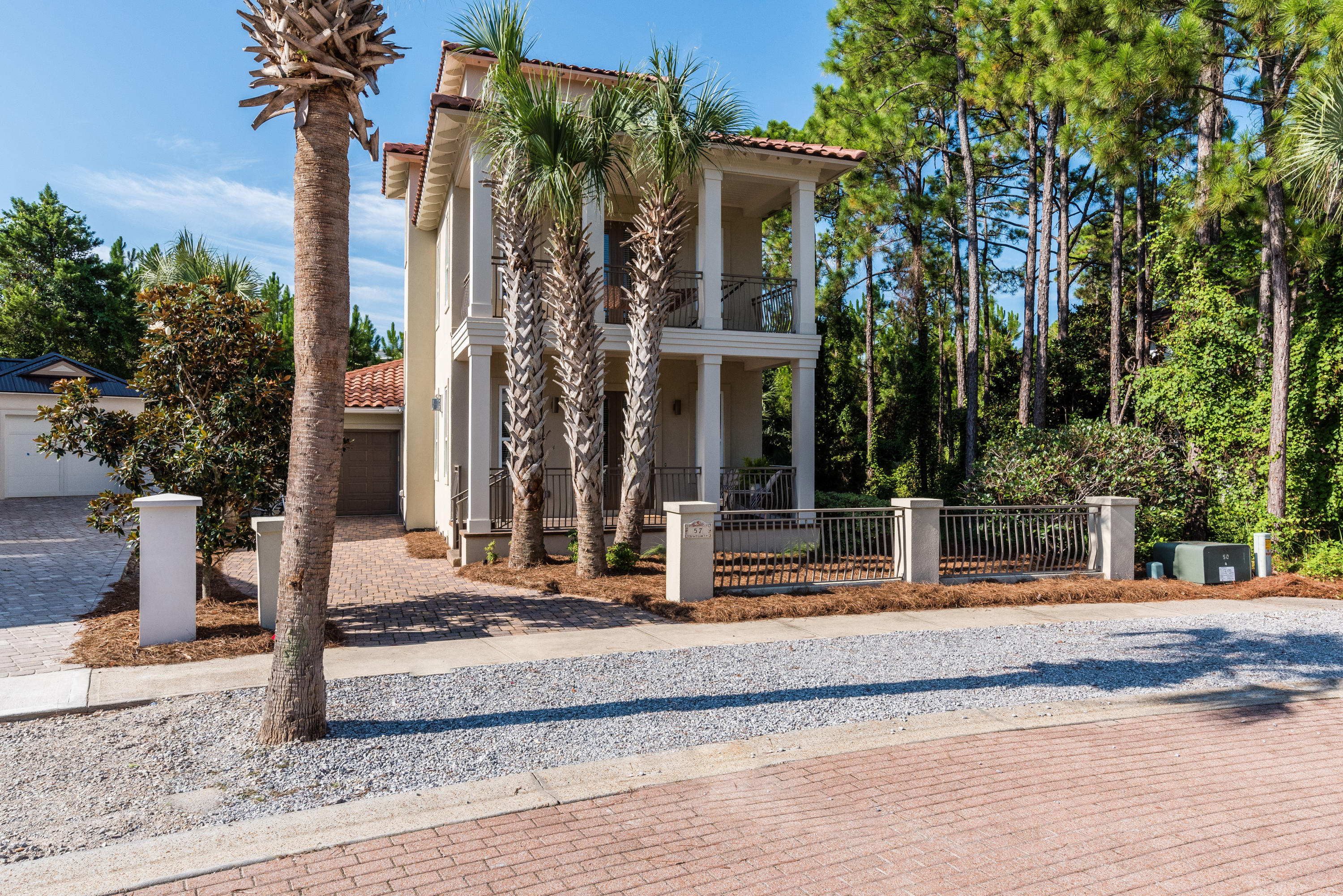 VILLAGE OF WHITE CLIFFS THE - Residential