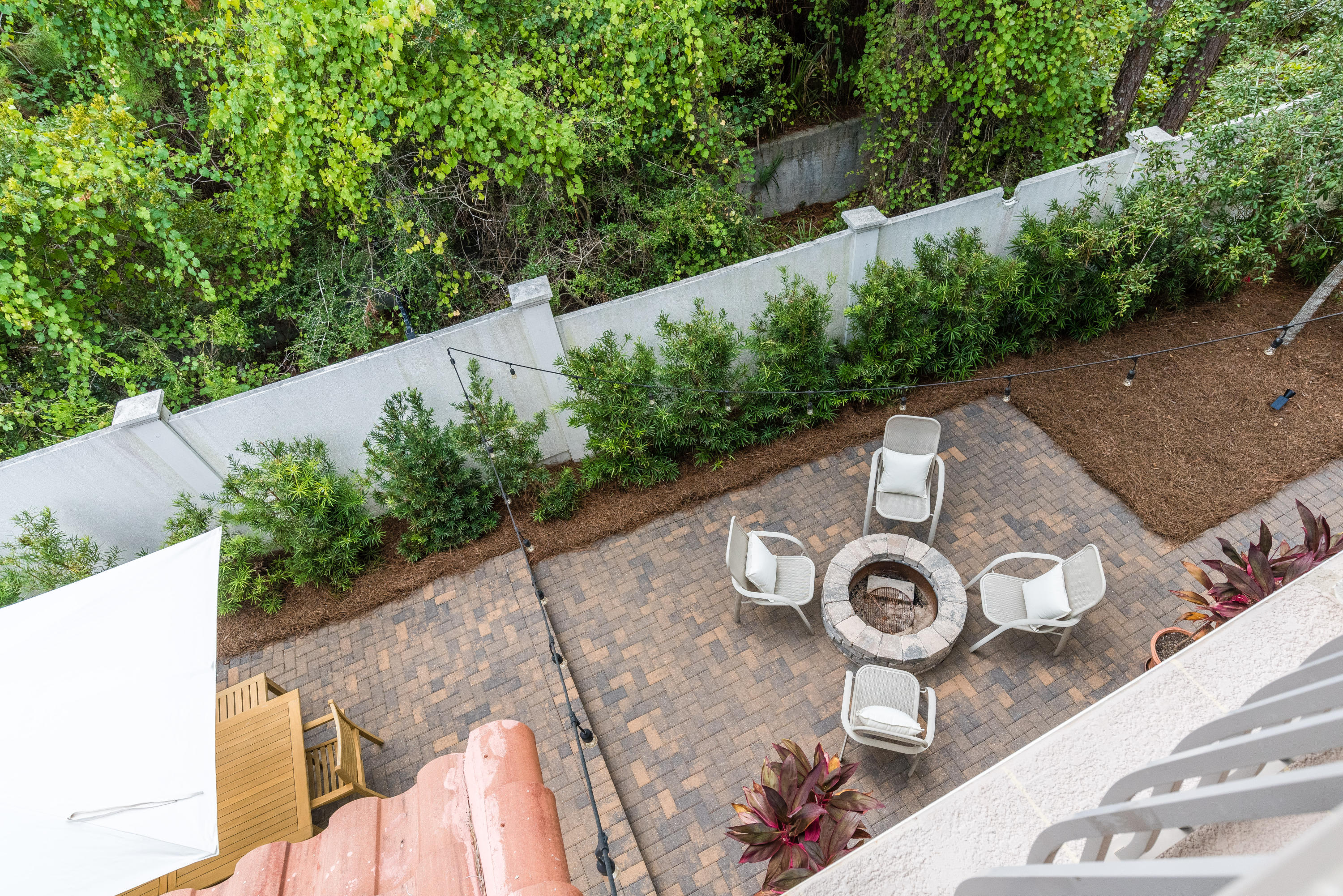 VILLAGE OF WHITE CLIFFS THE - Residential