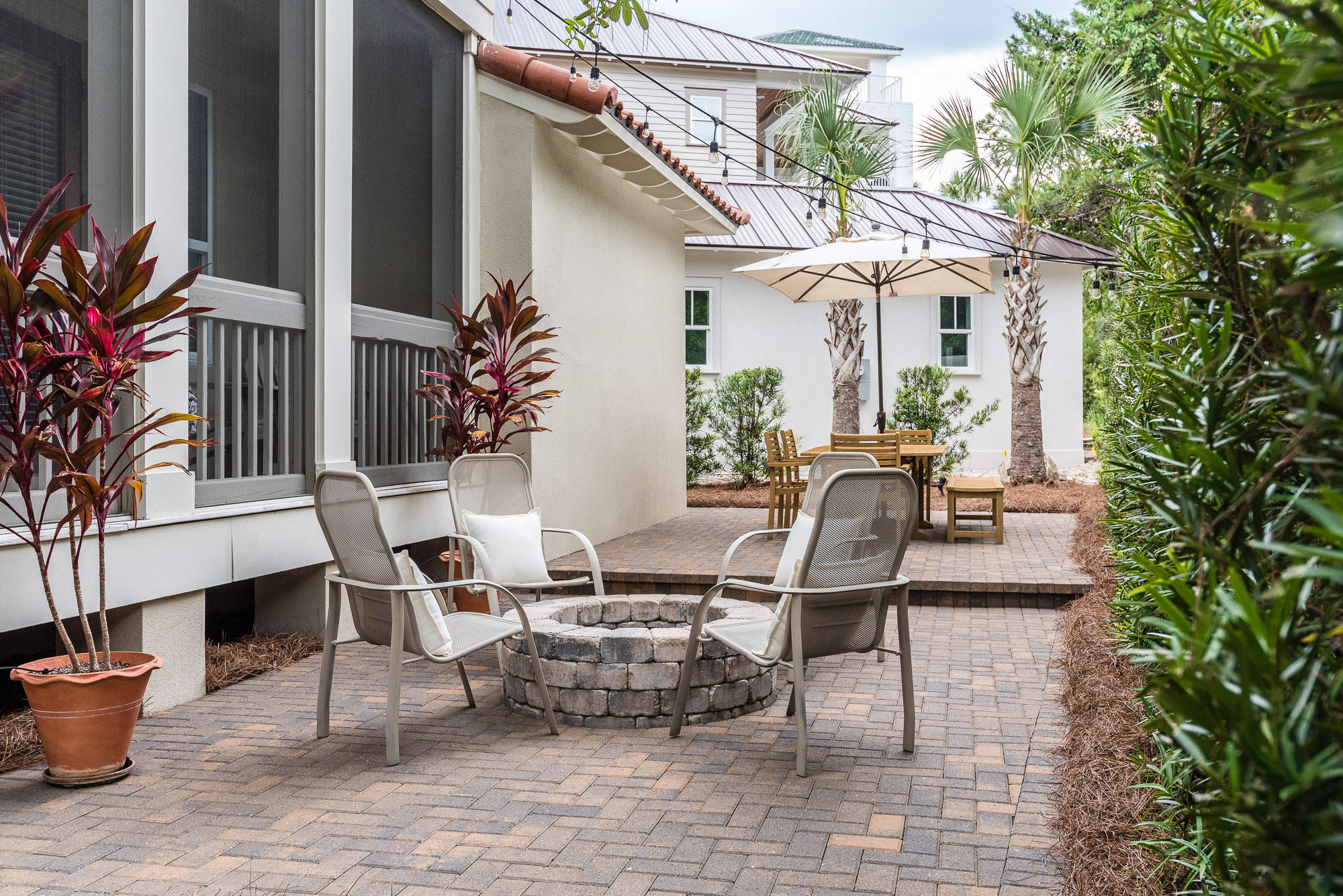 VILLAGE OF WHITE CLIFFS THE - Residential