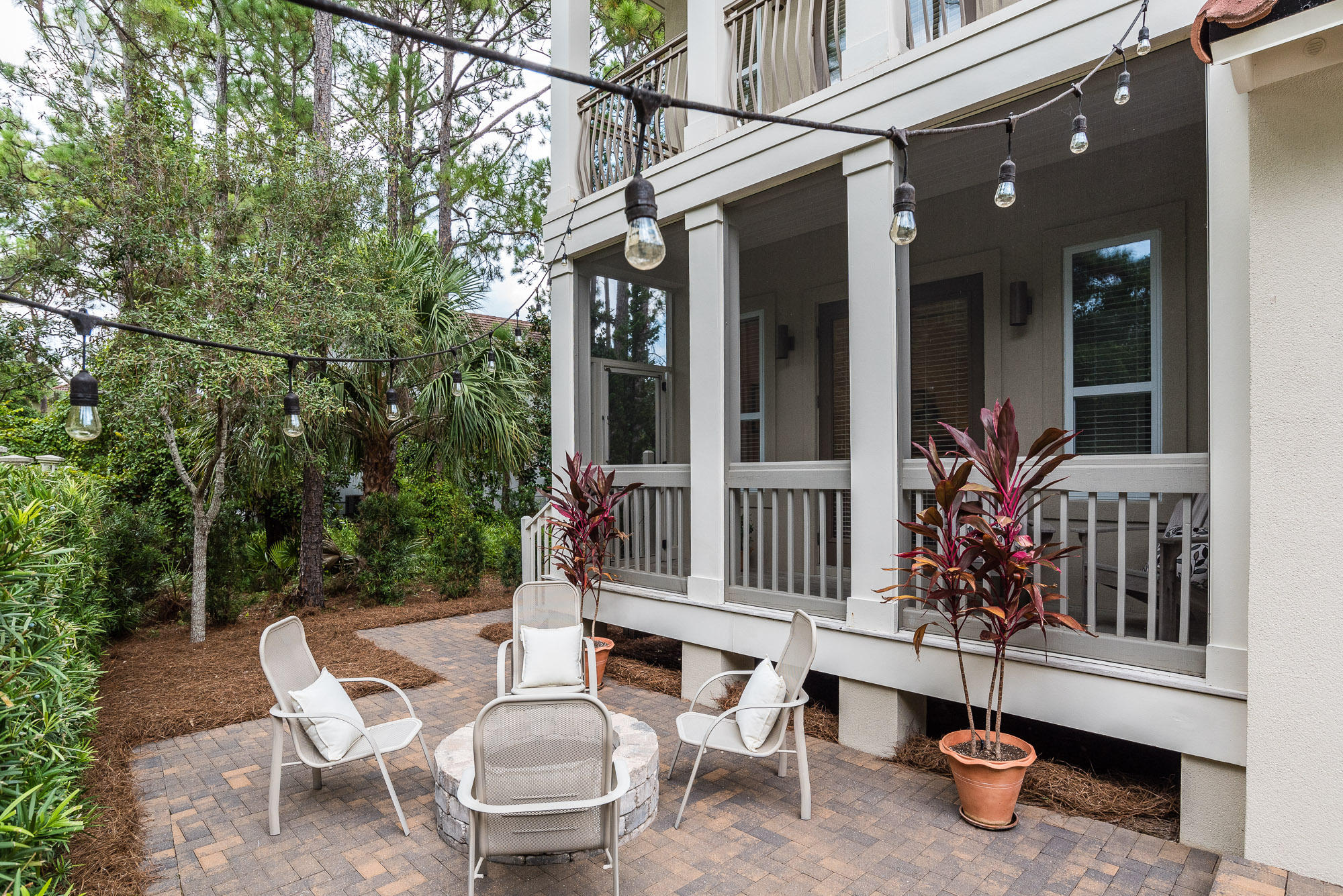 VILLAGE OF WHITE CLIFFS THE - Residential