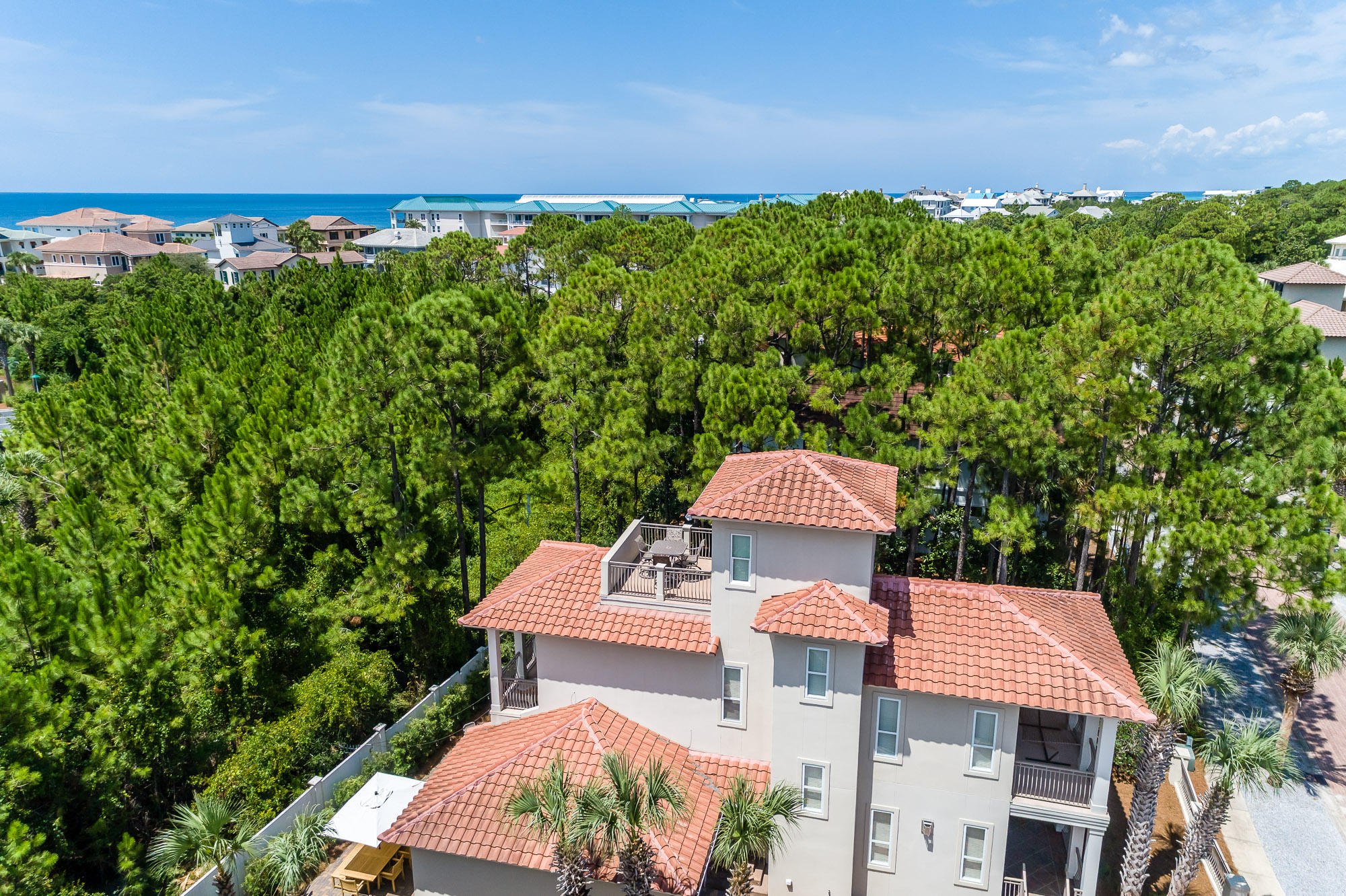VILLAGE OF WHITE CLIFFS THE - Residential