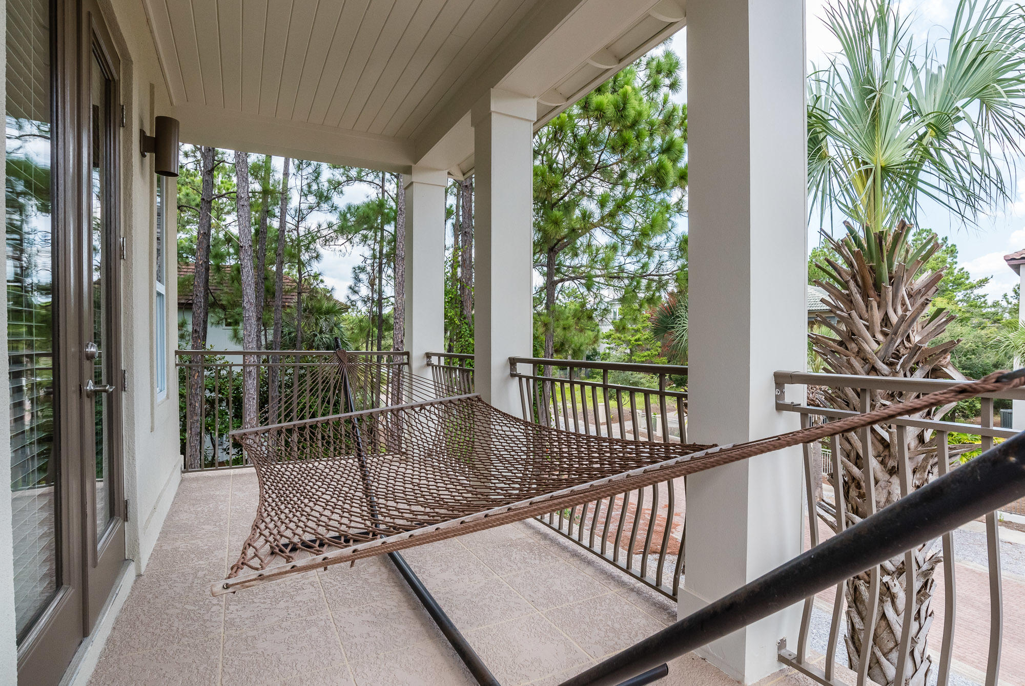 VILLAGE OF WHITE CLIFFS THE - Residential