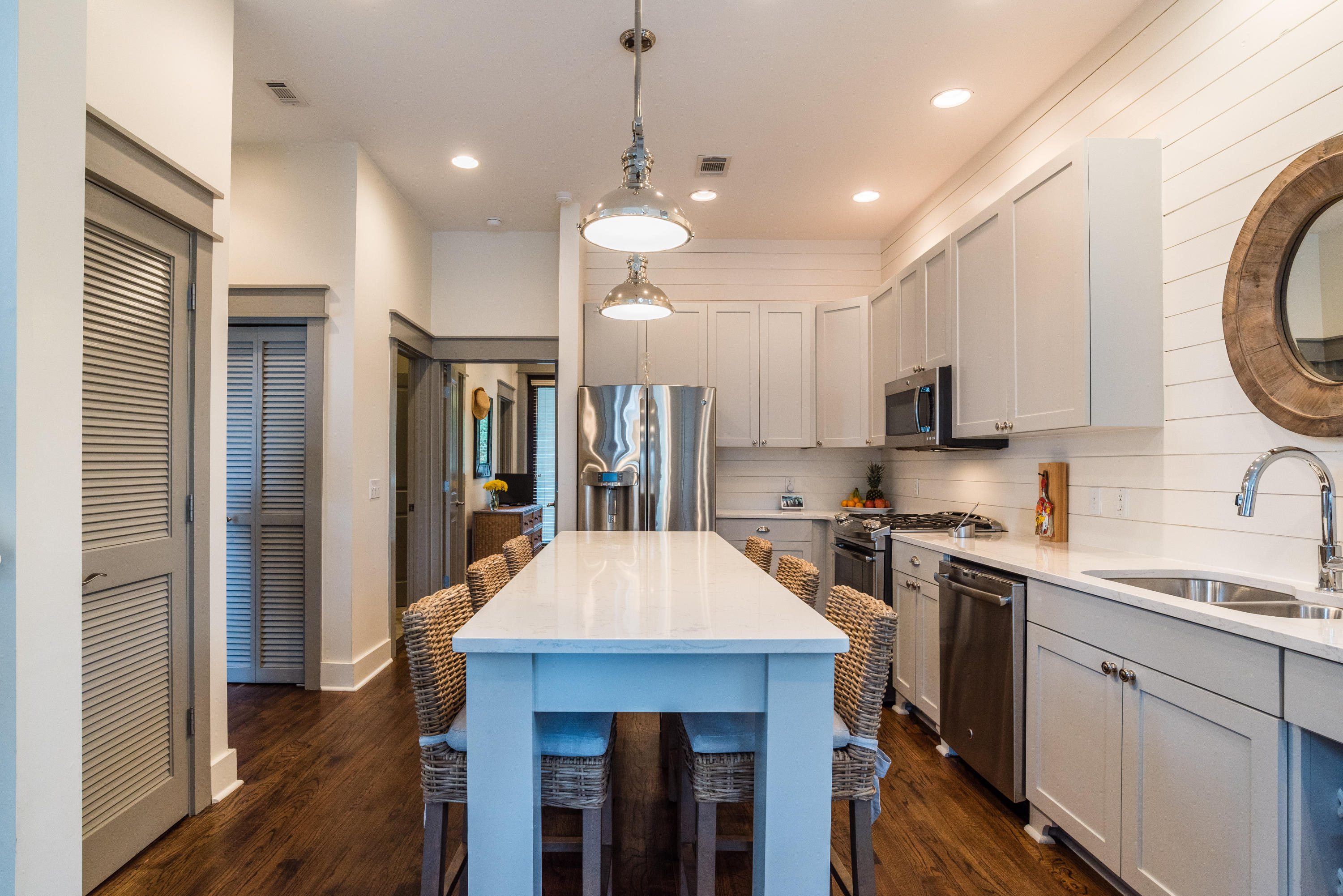 VILLAGE OF WHITE CLIFFS THE - Residential