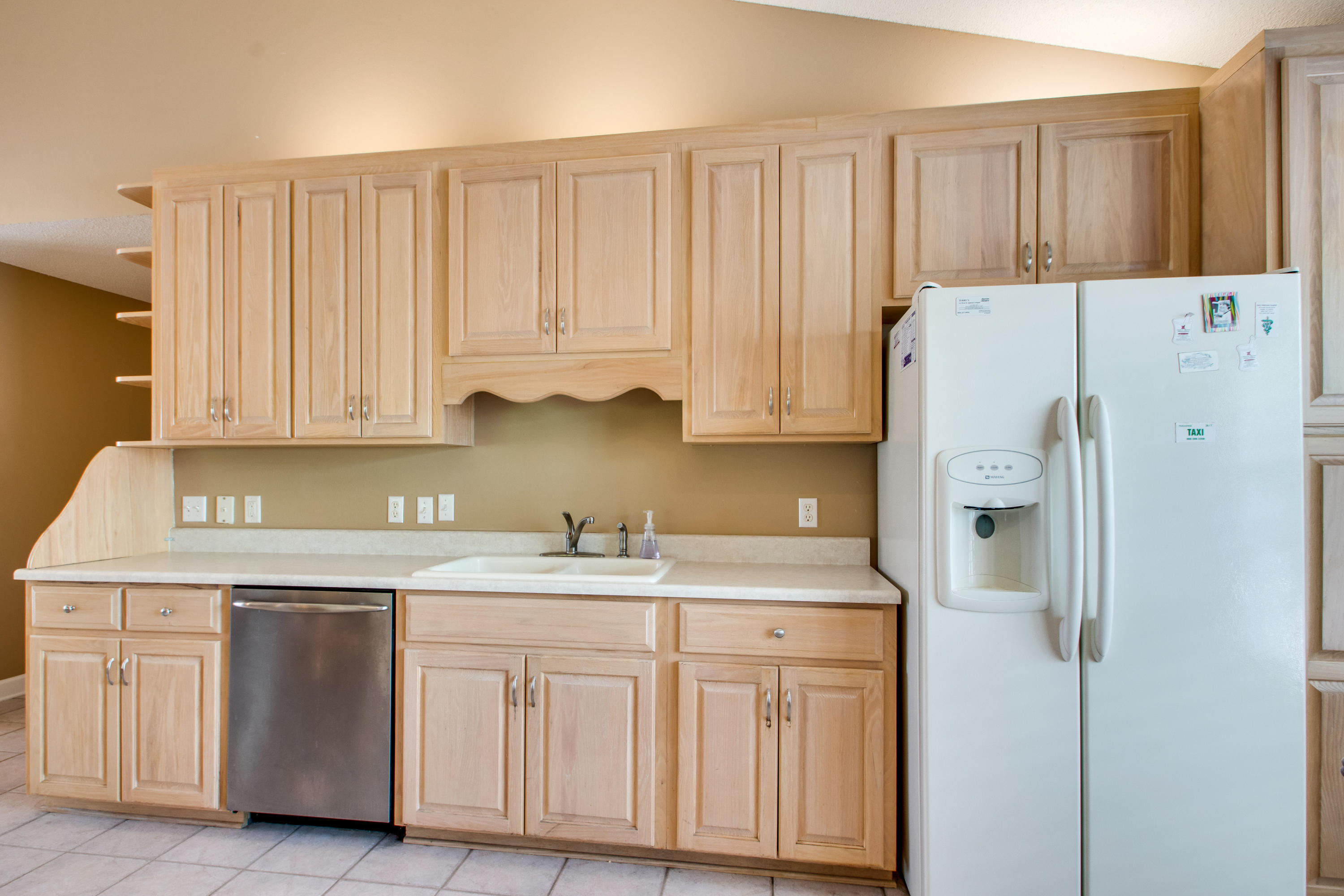 SEA DUNES - Residential Lease