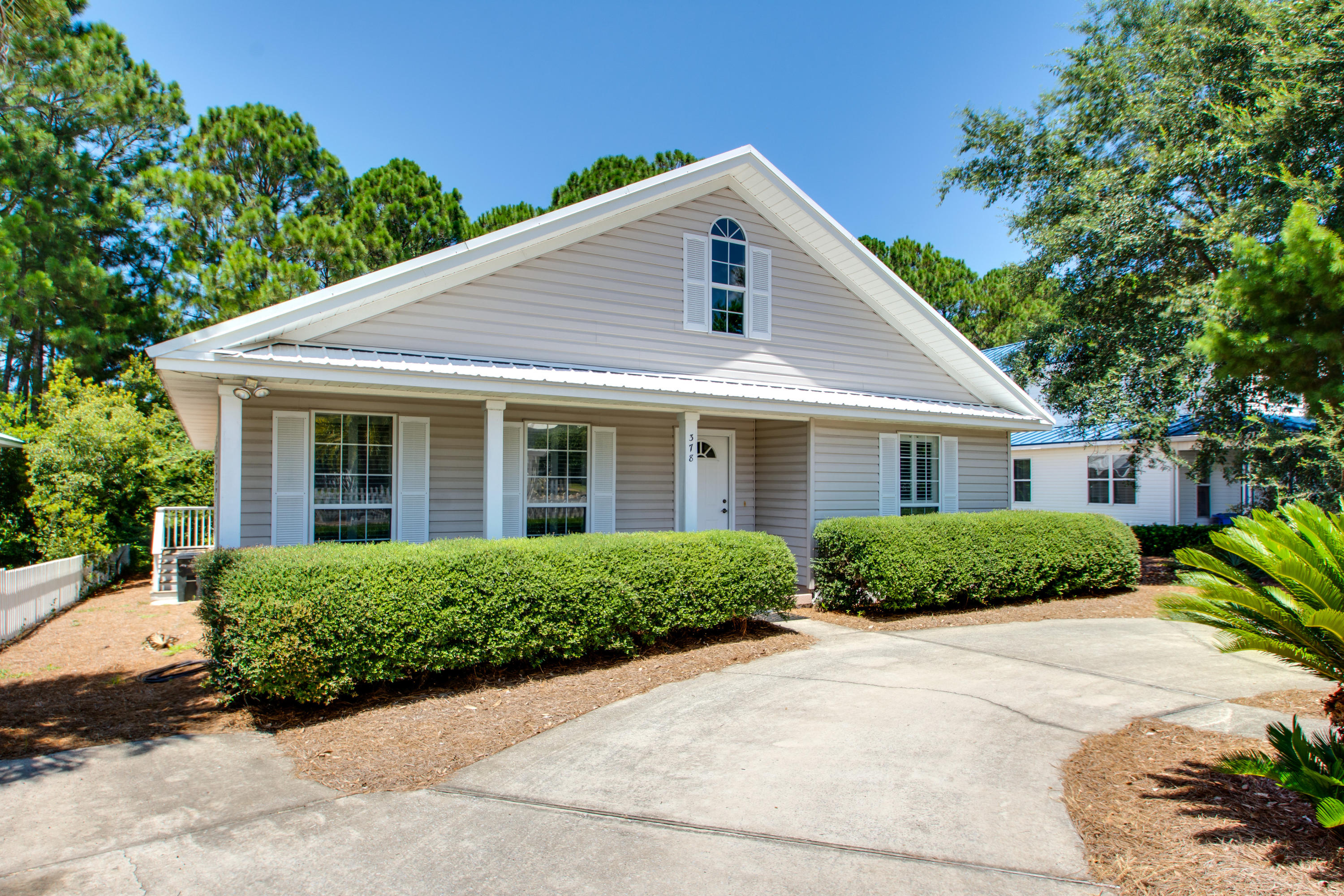 SEA DUNES - Residential Lease