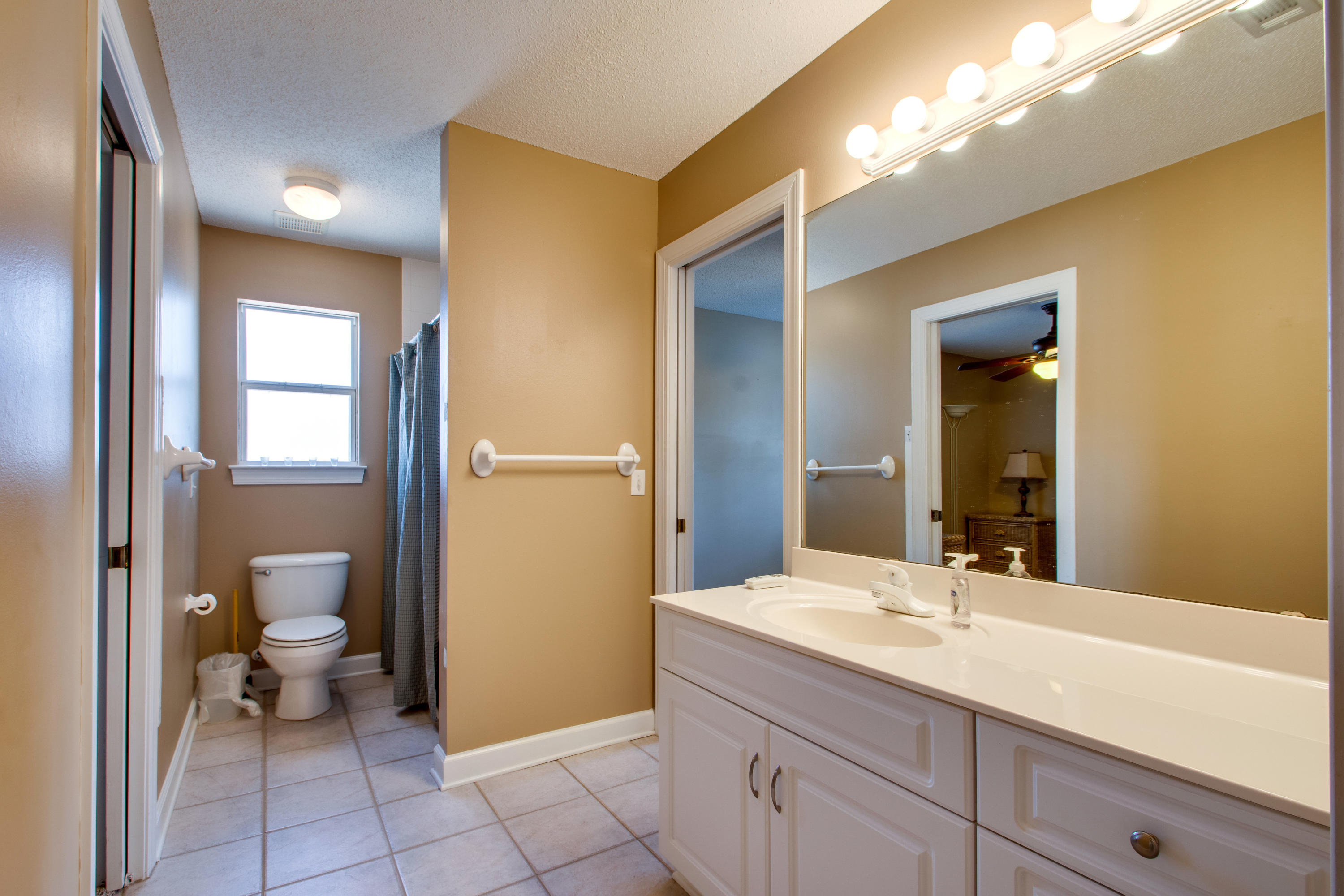 SEA DUNES - Residential Lease