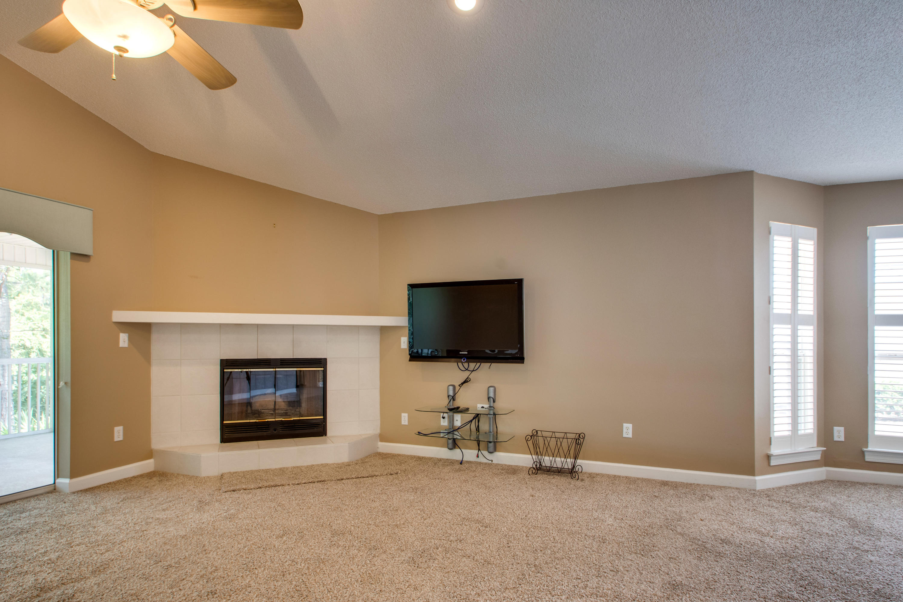 SEA DUNES - Residential Lease