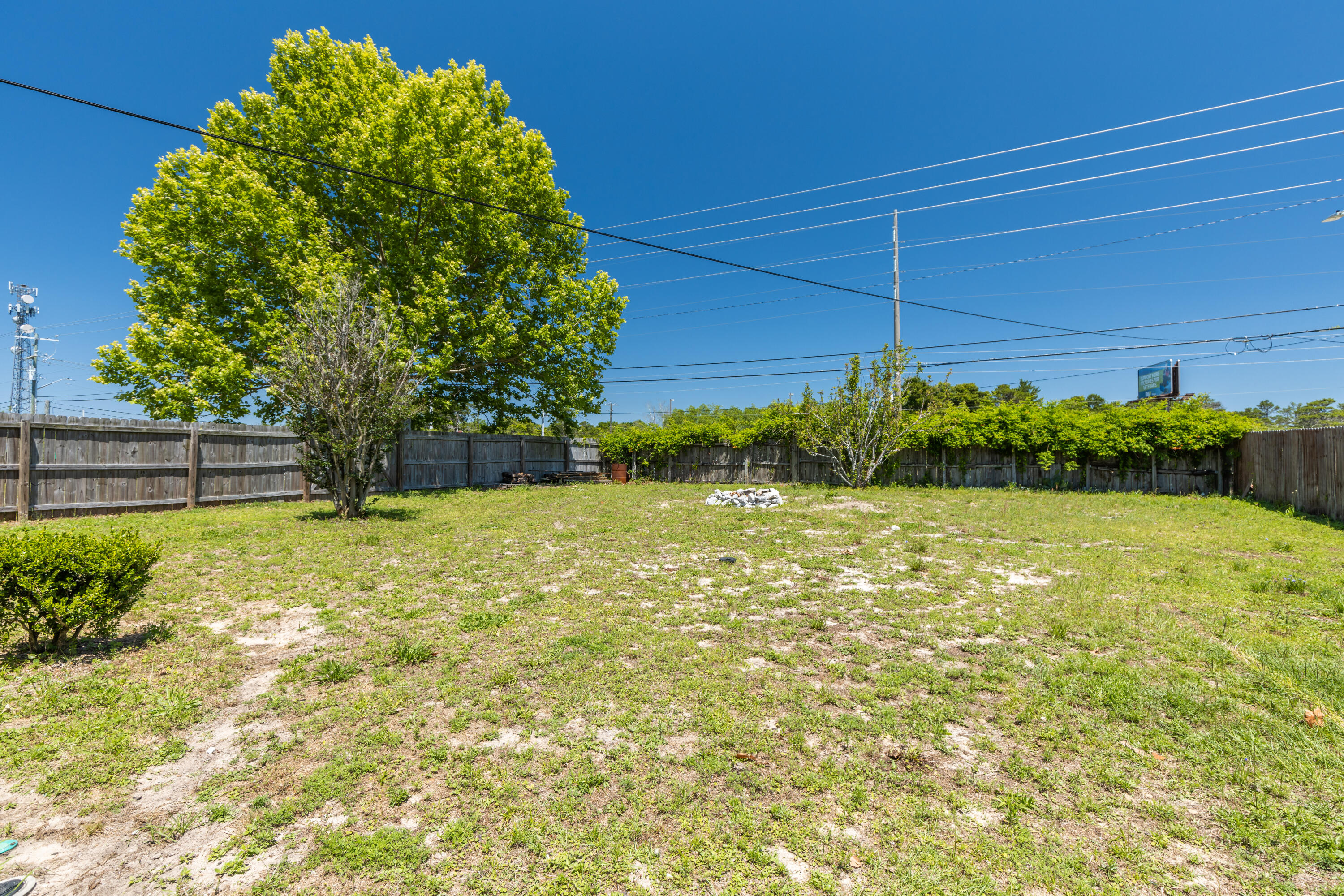 EMERALD POINTE PLAT 1 - Residential