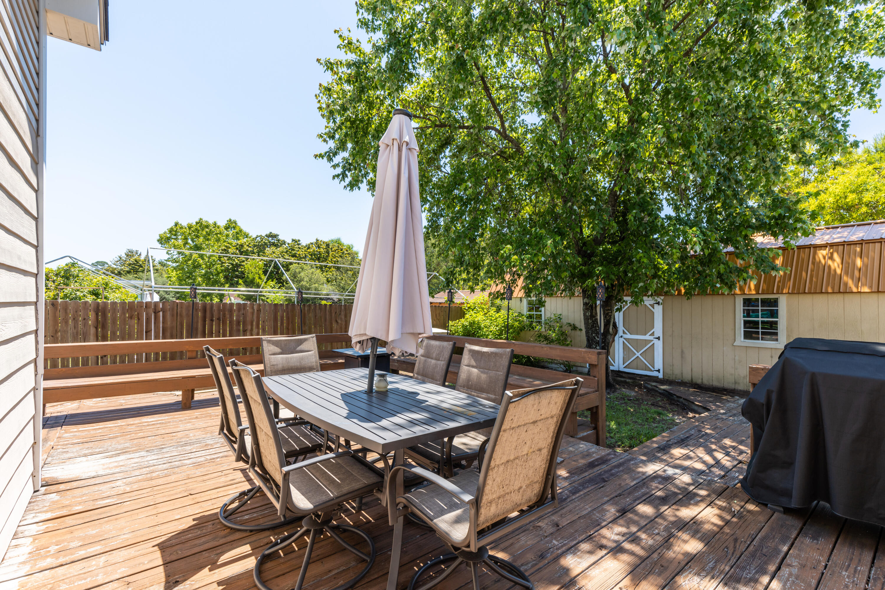 EMERALD POINTE PLAT 1 - Residential