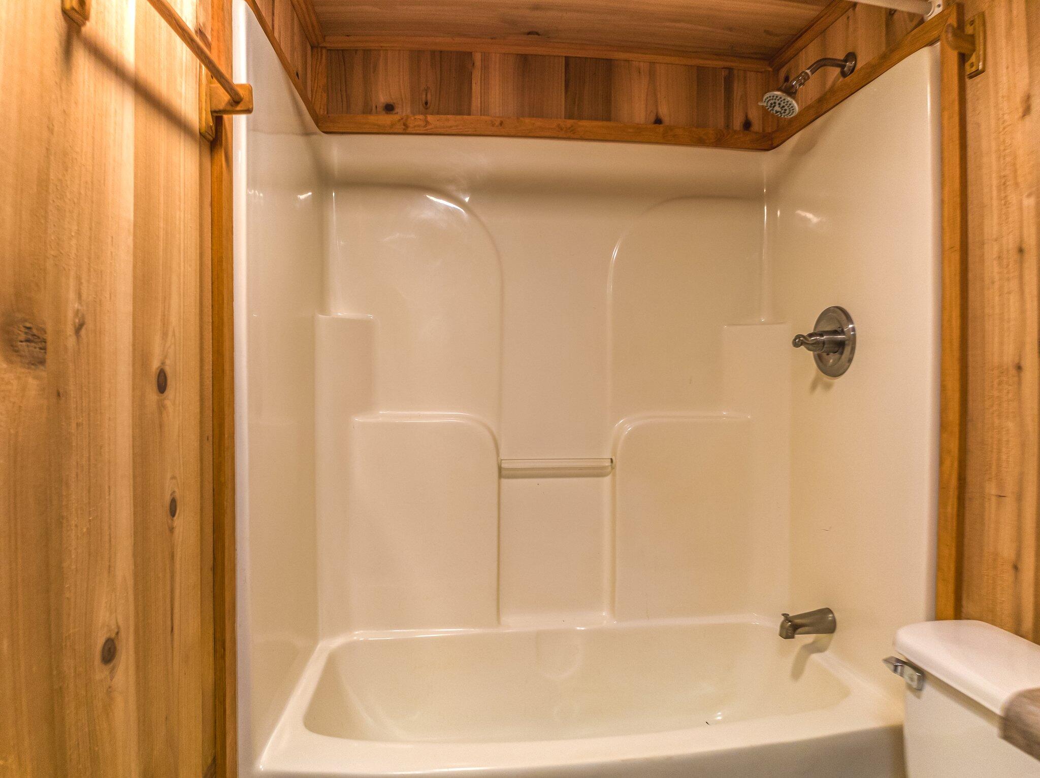 WALTON PLANTATION - Residential