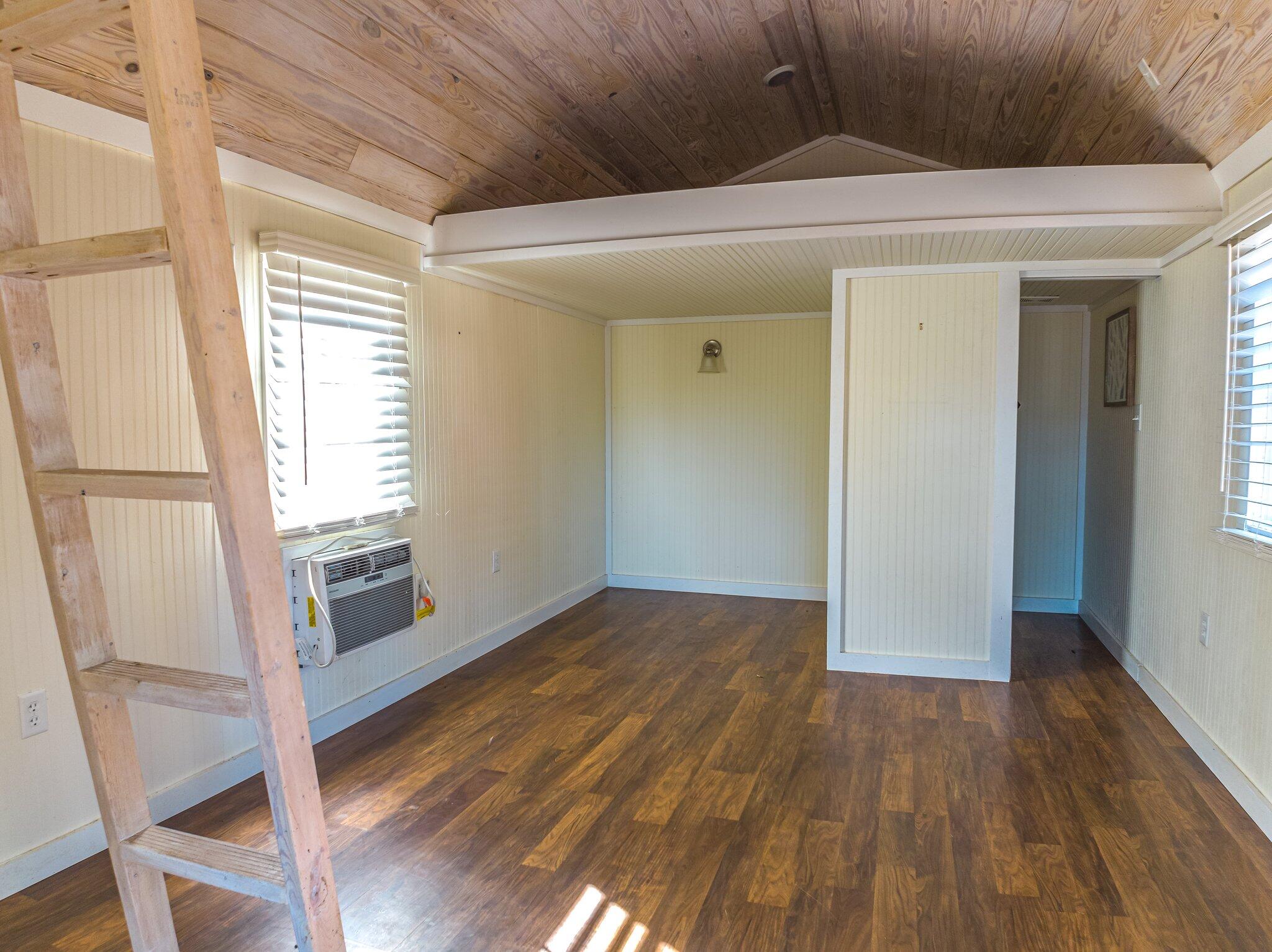 WALTON PLANTATION - Residential