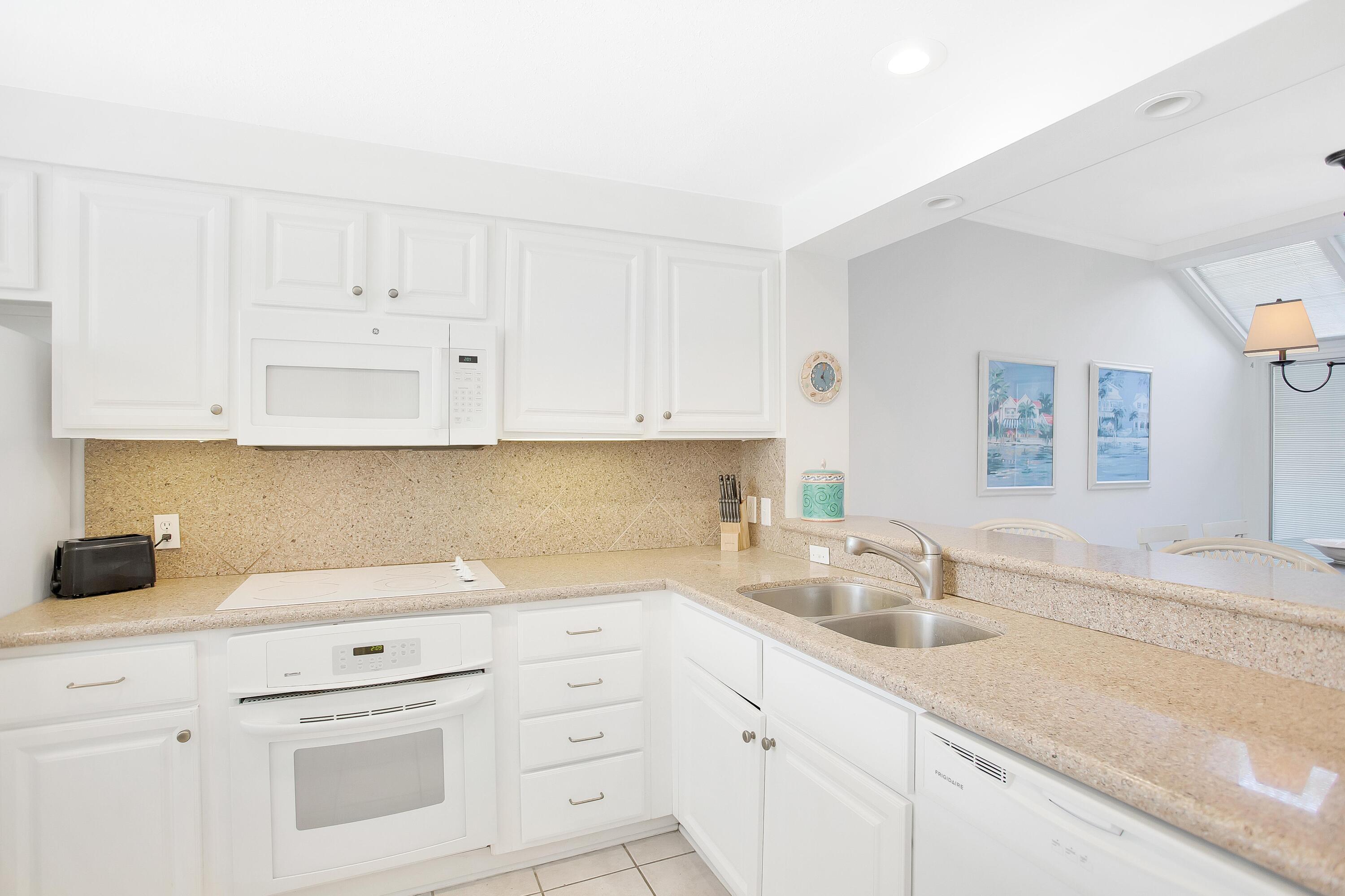 BEACHWALK VILLAS PH 05 - Residential