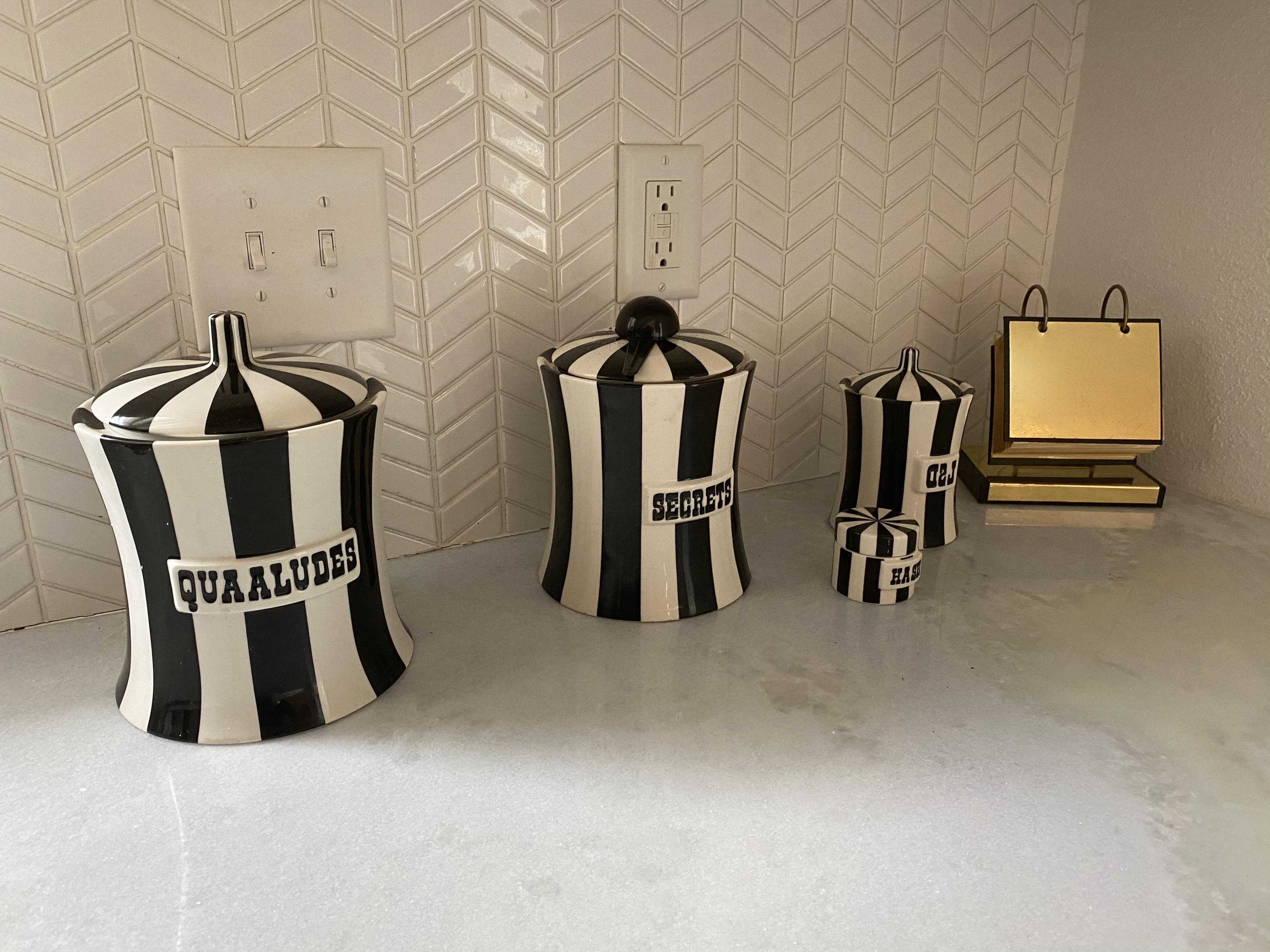 GREY MOSS POINT S/D LOT 6 BLK 6 - Residential