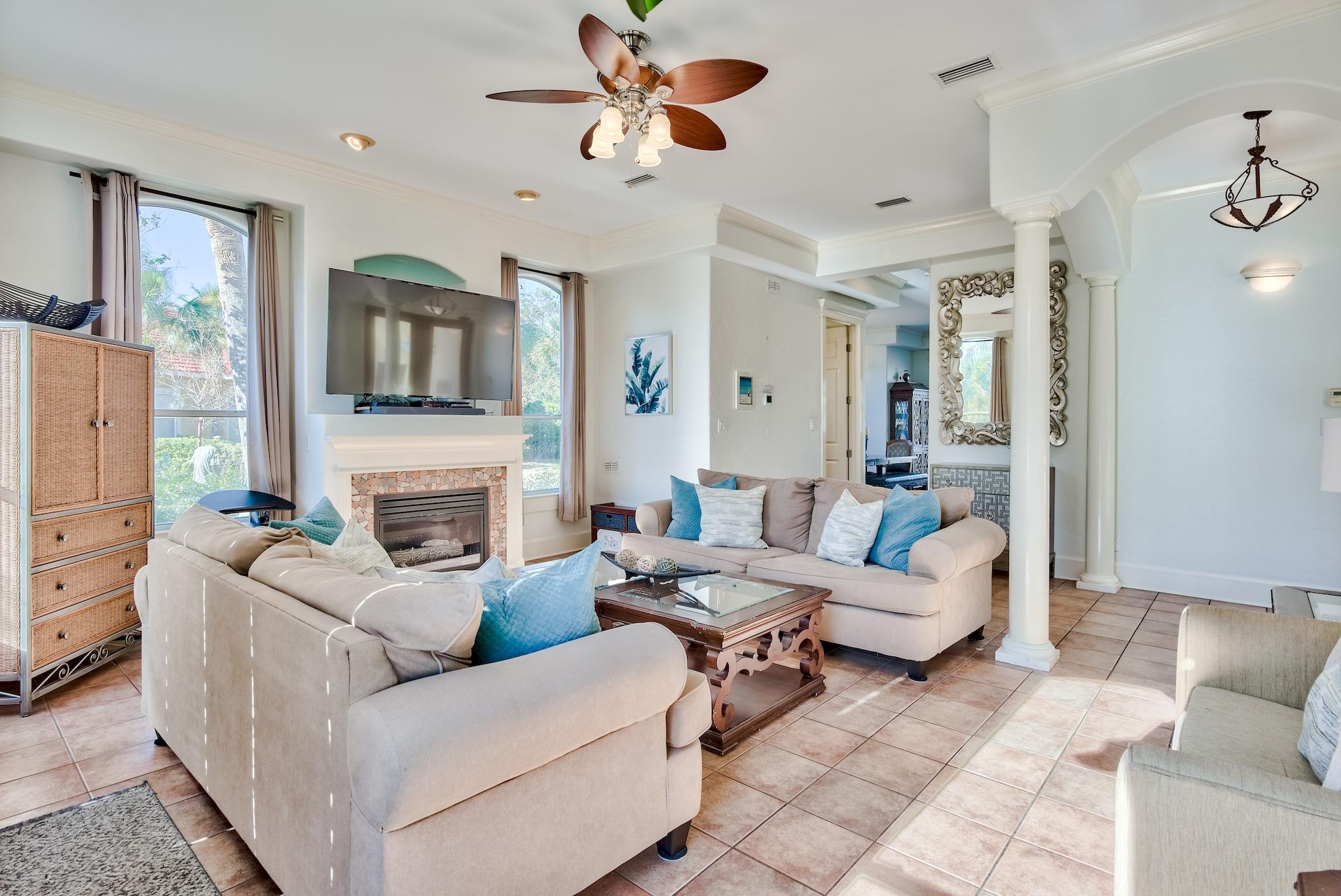 EMERALD WATERS VILLAGE - Residential
