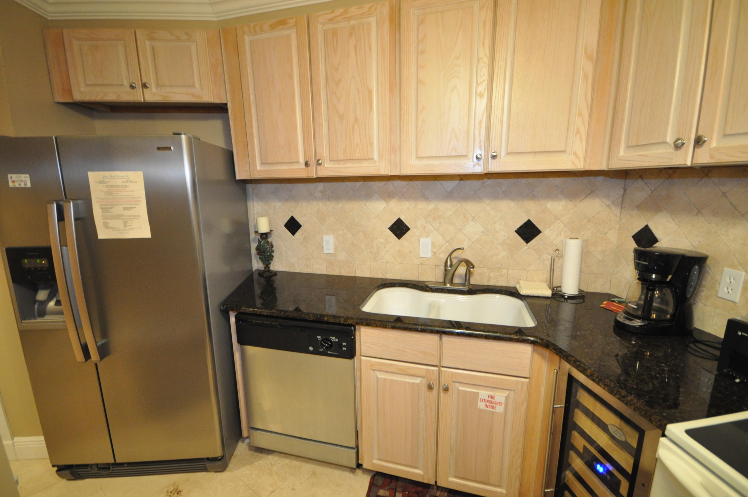 BEACHSIDE 2 CONDO - Residential