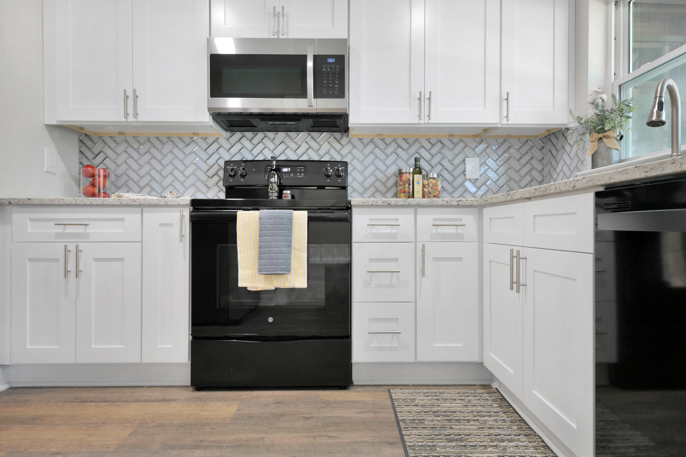 OAK TREE PARK - Residential