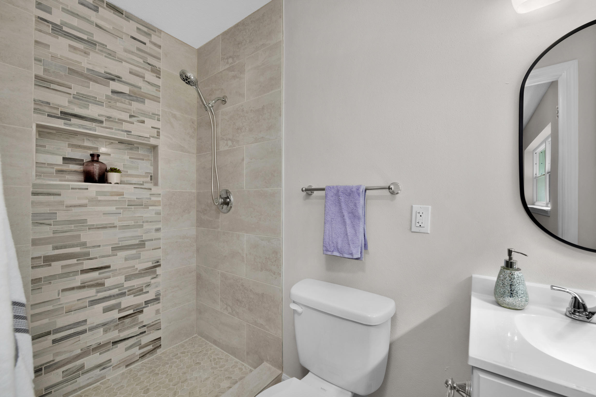 OAK TREE PARK - Residential