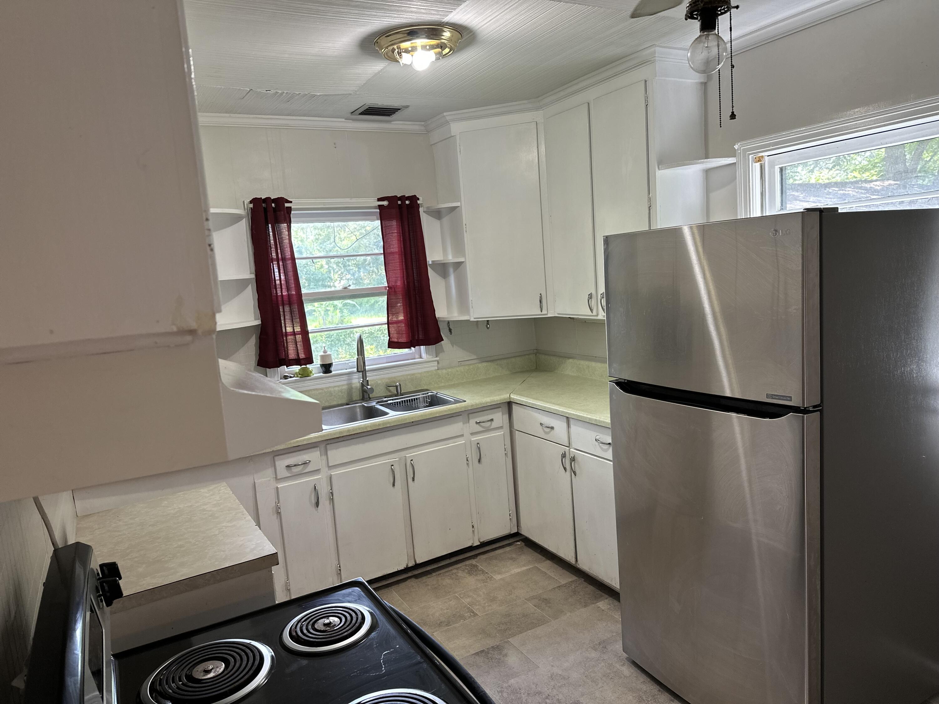 AJ Dean Reserve - Residential