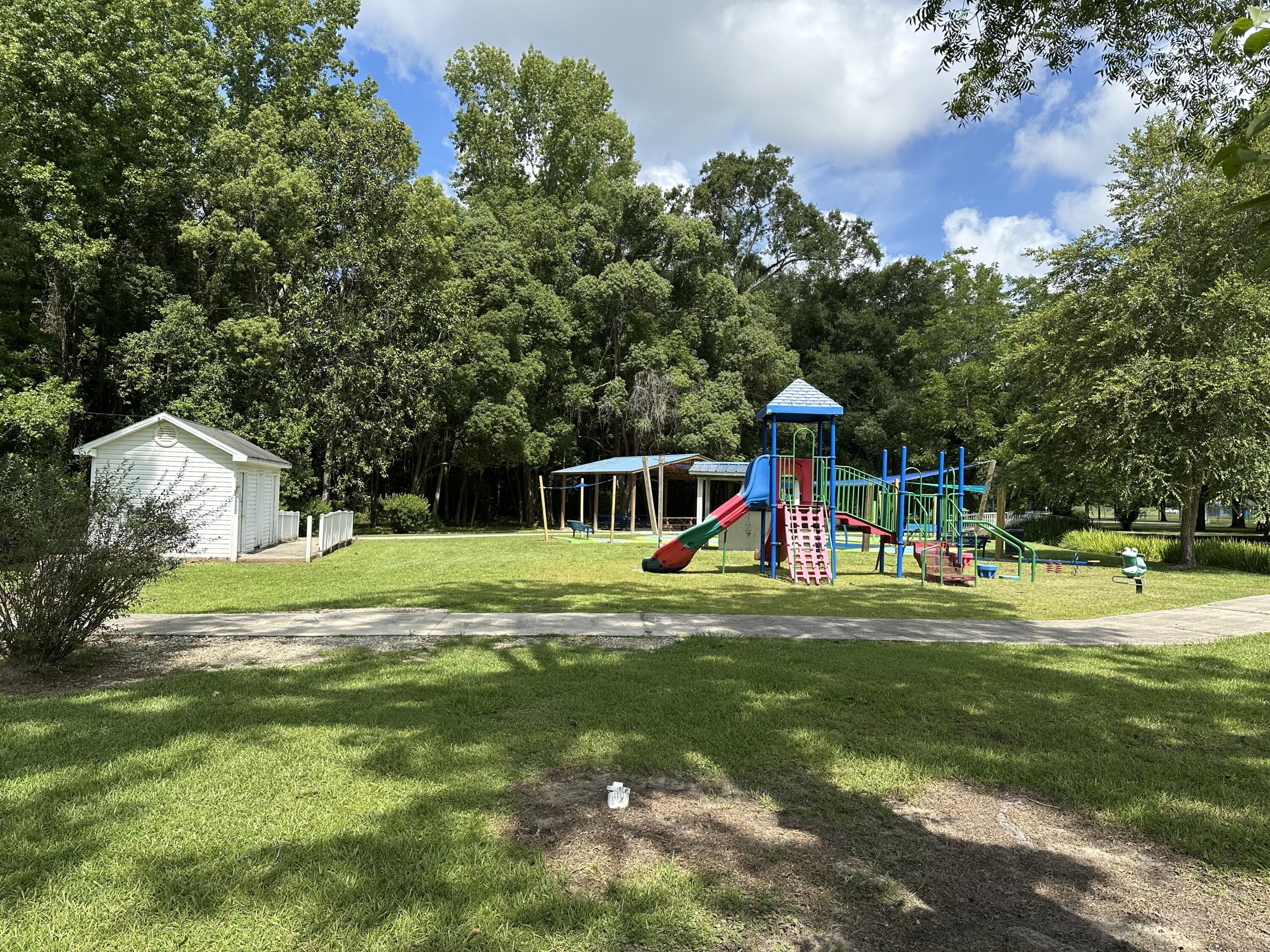 AJ Dean Reserve - Residential