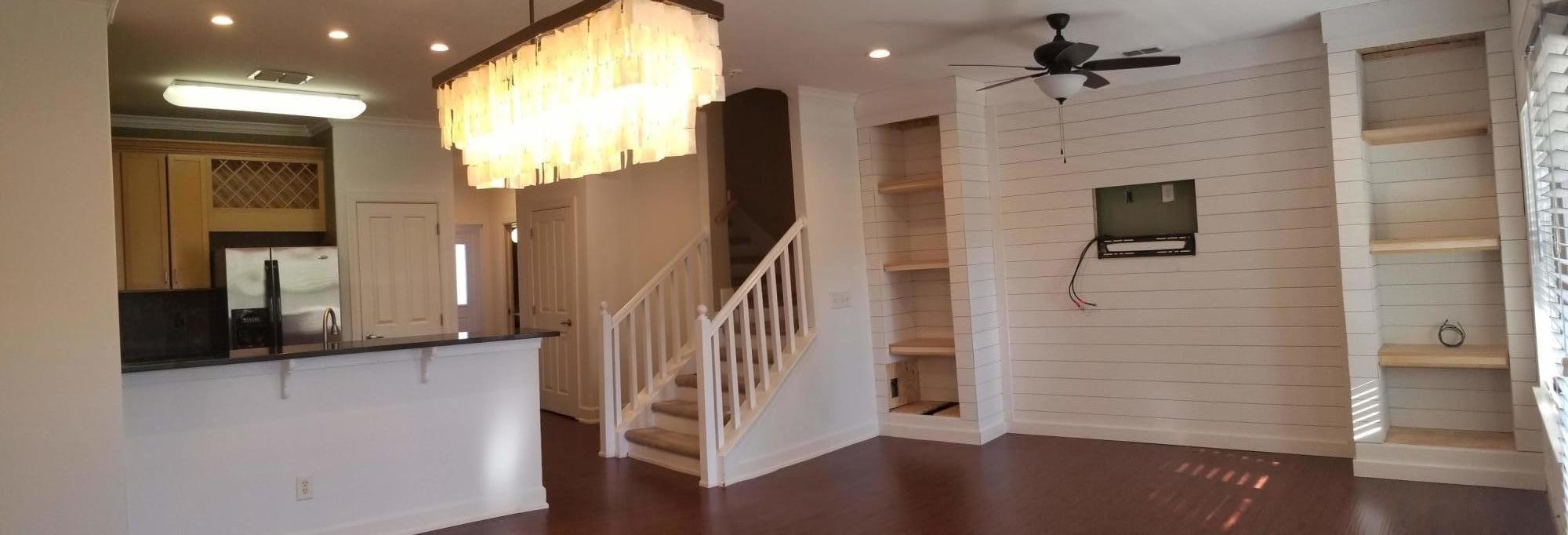 SOUTH HAVEN TOWNHOMES - Residential