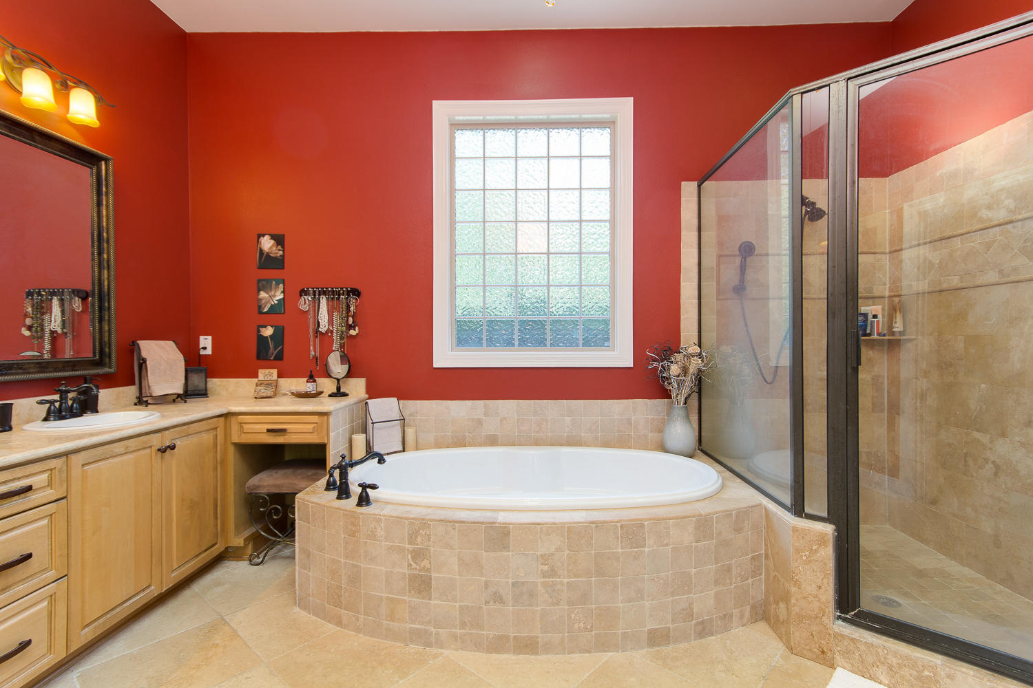 TOM KING ESTATES 2 & 3 - Residential