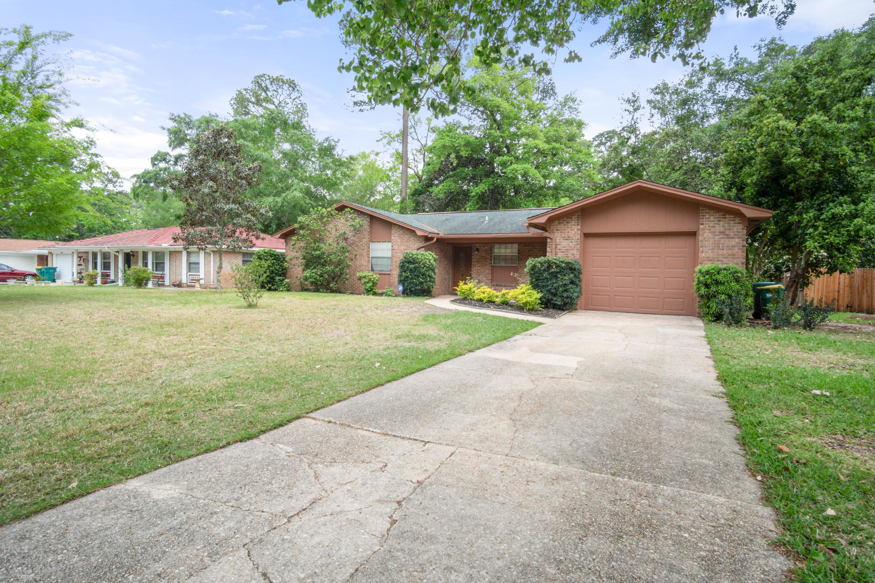 NICEVILLE PINES - Residential