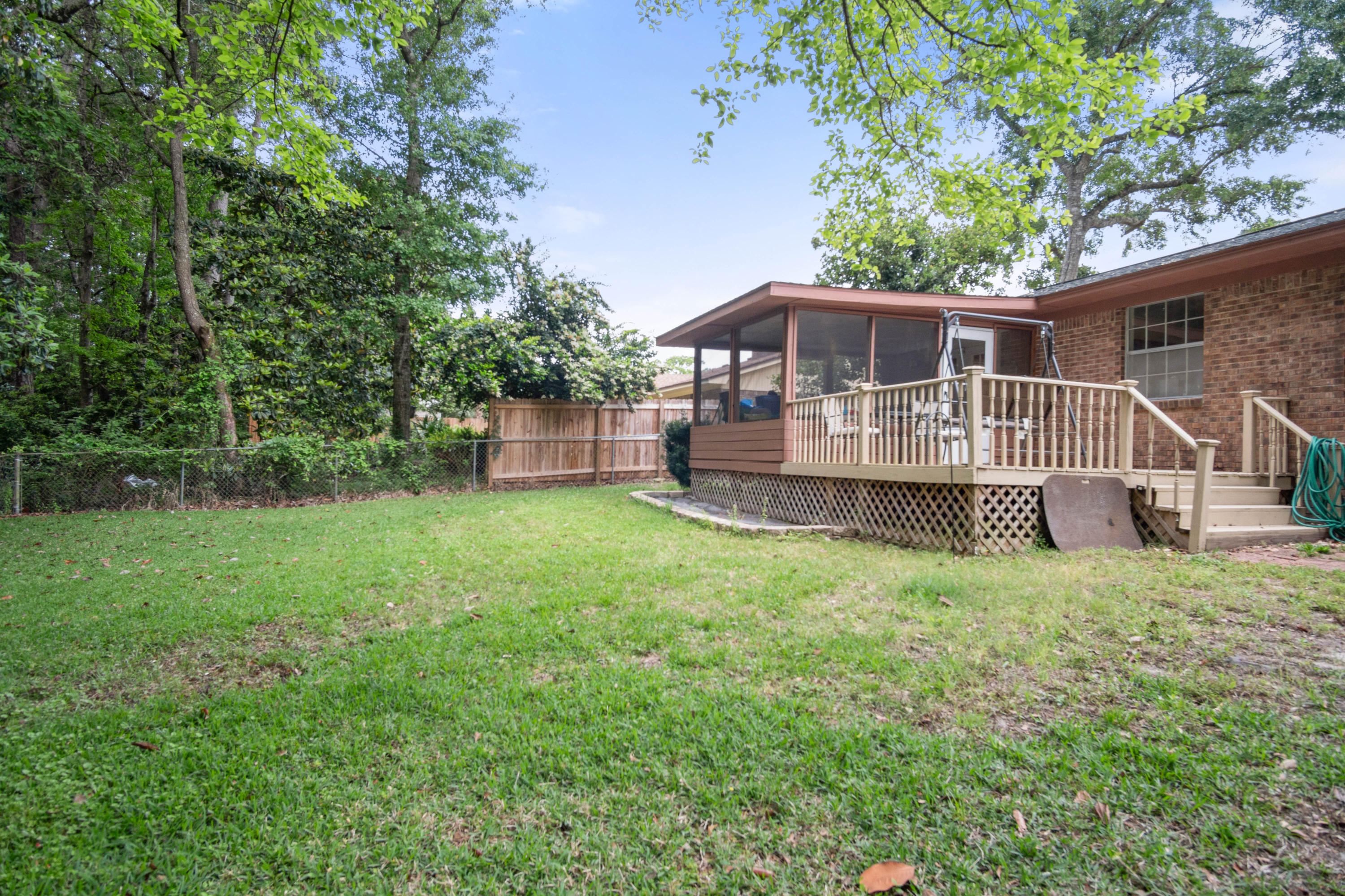 NICEVILLE PINES - Residential