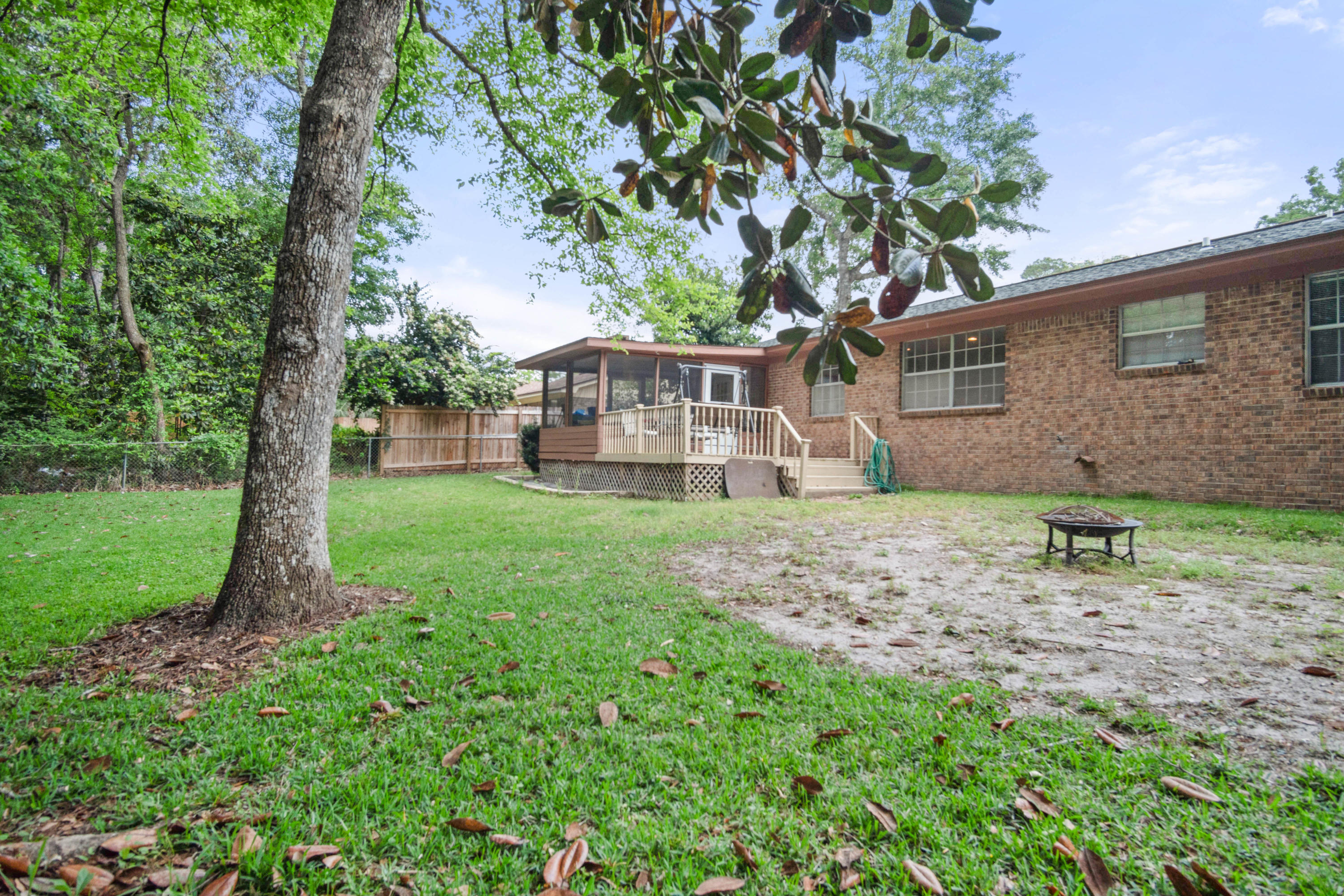 NICEVILLE PINES - Residential