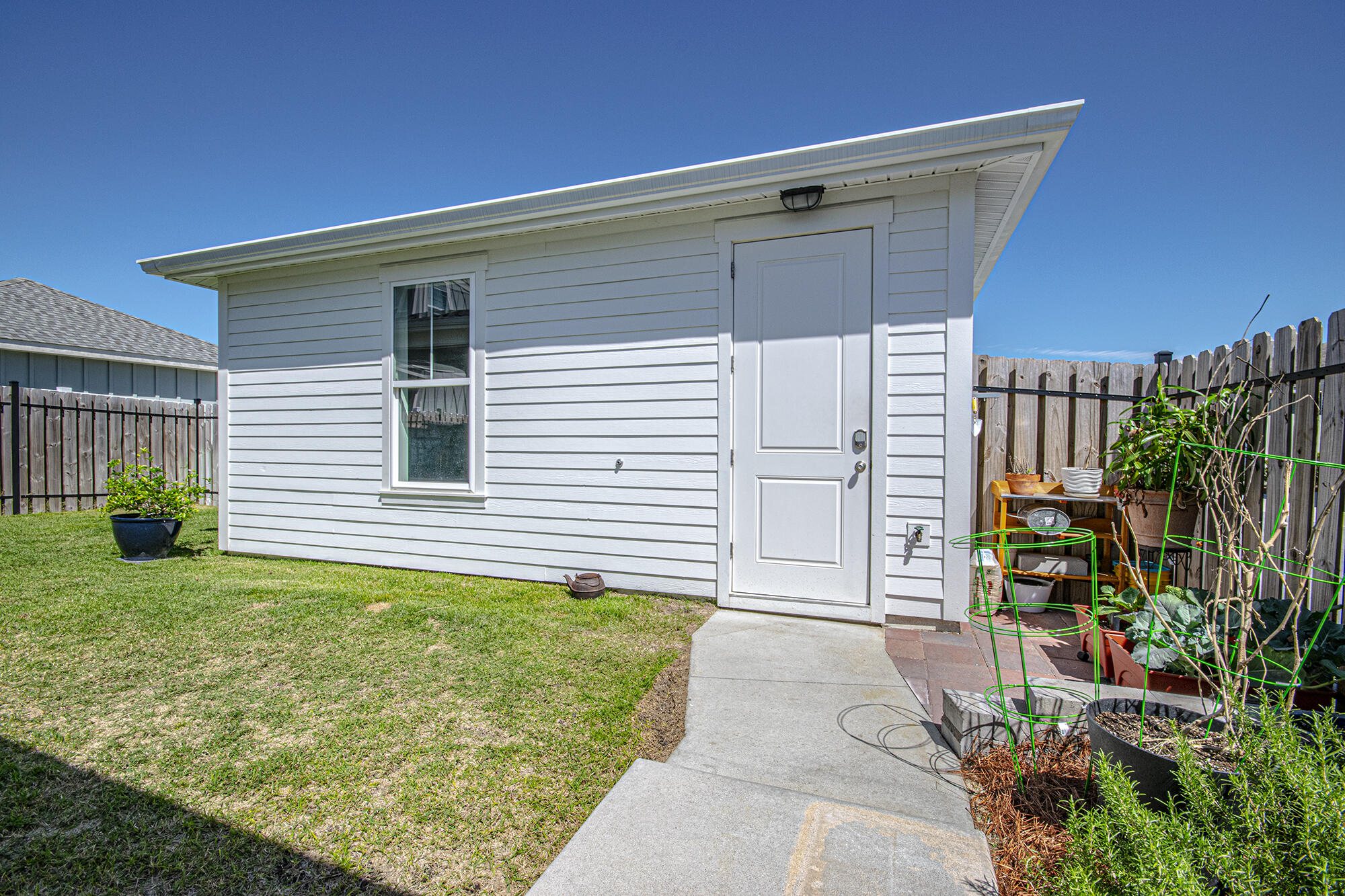 SWEET BAY - Residential