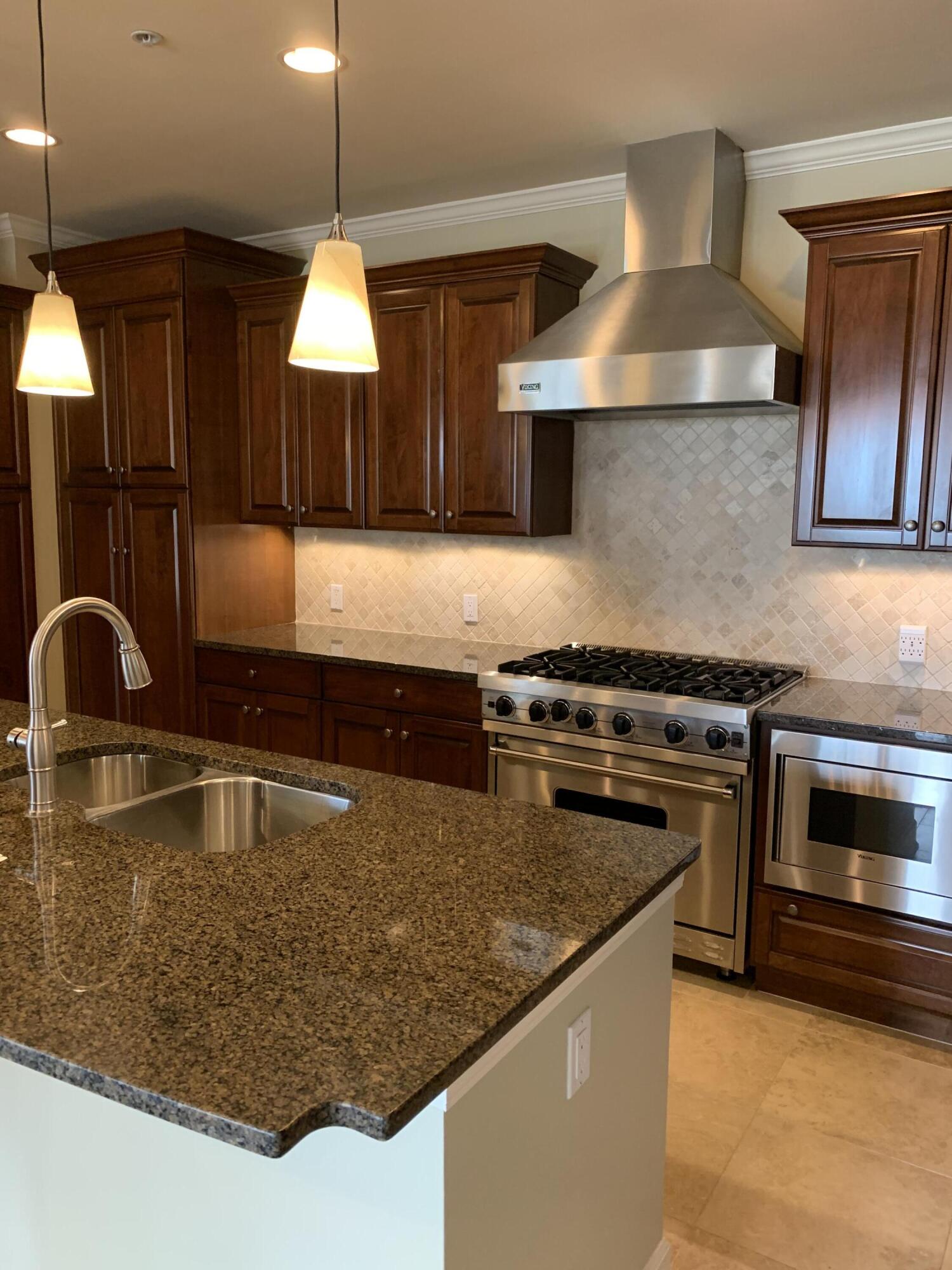 KELLY PLANTATION ONE WATER PLACE - Residential Lease