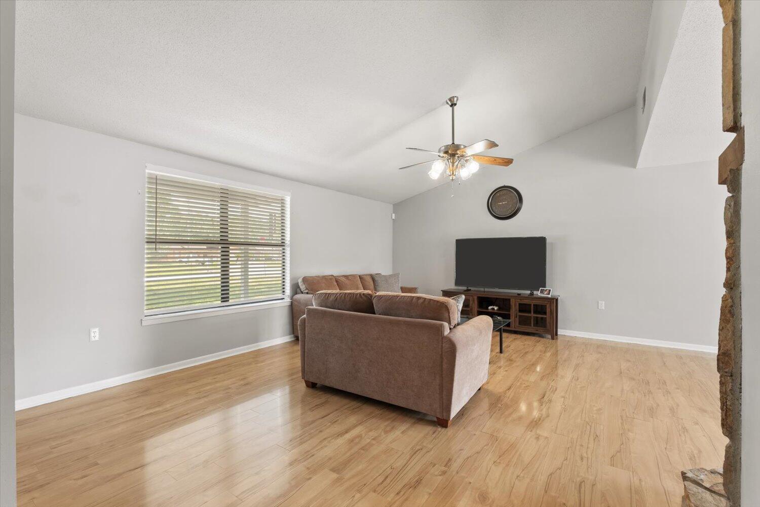 QUAIL RUN - Residential