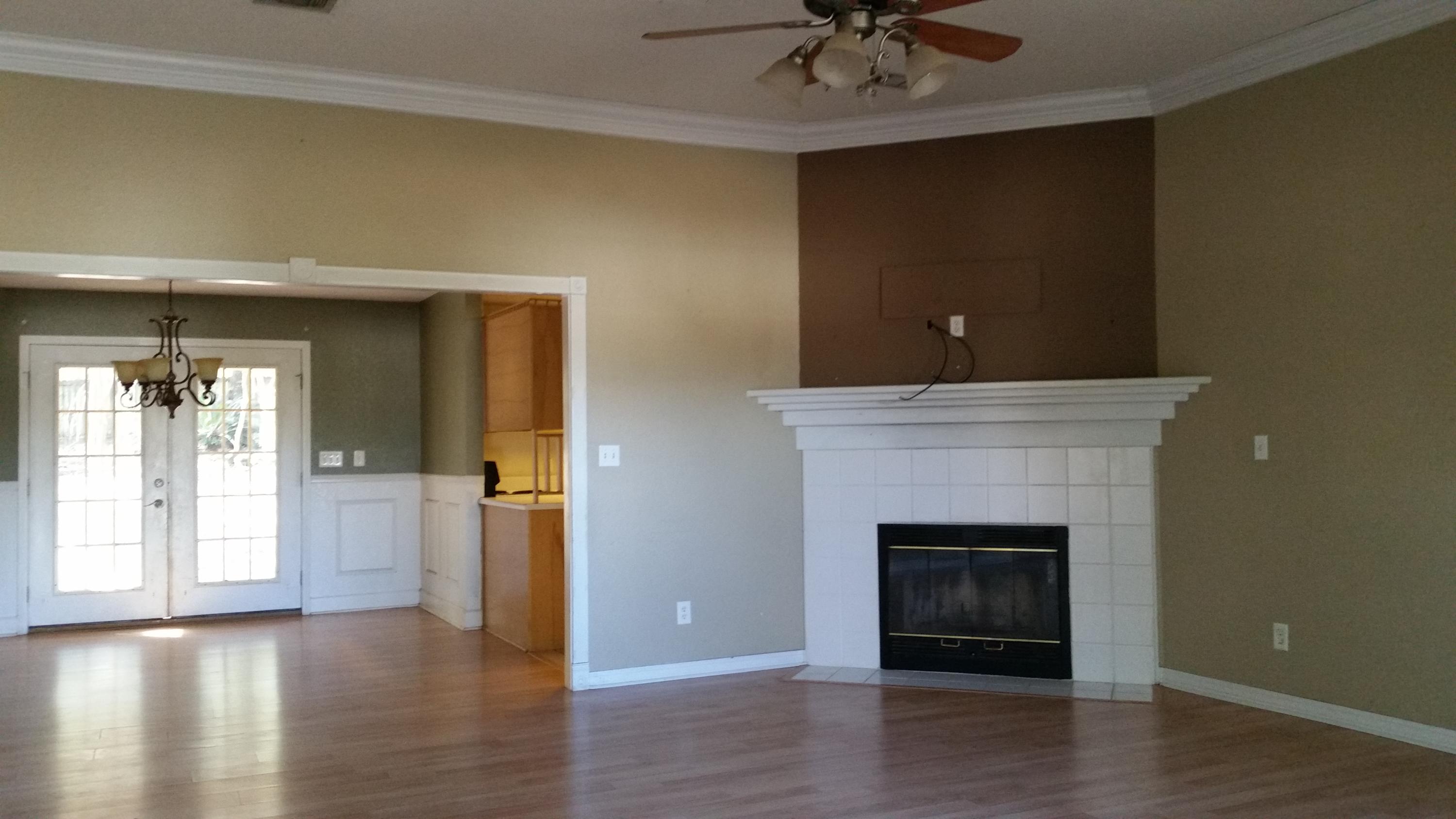 ROLLING HILLS ESTATES - Residential