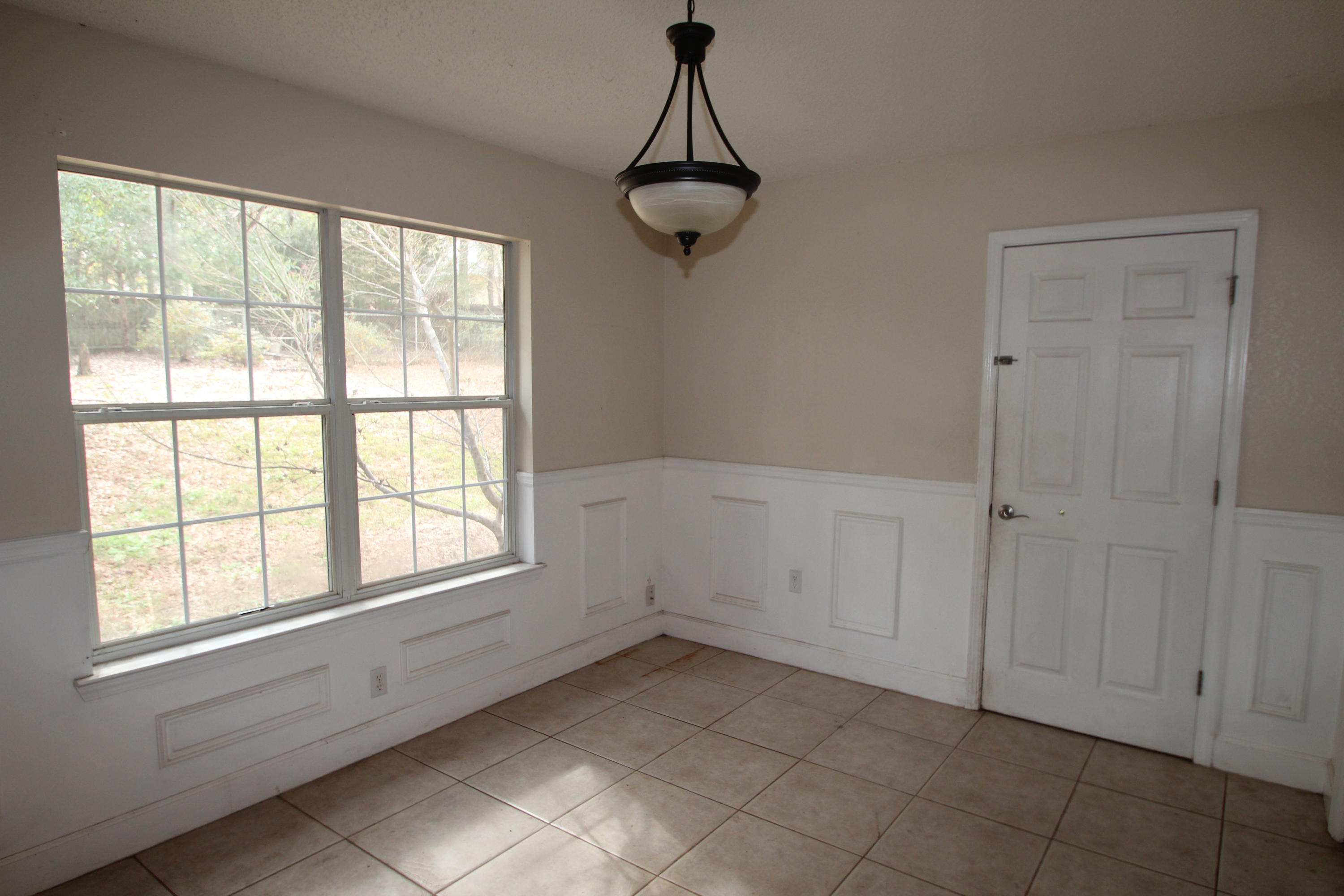 ROLLING HILLS ESTATES - Residential