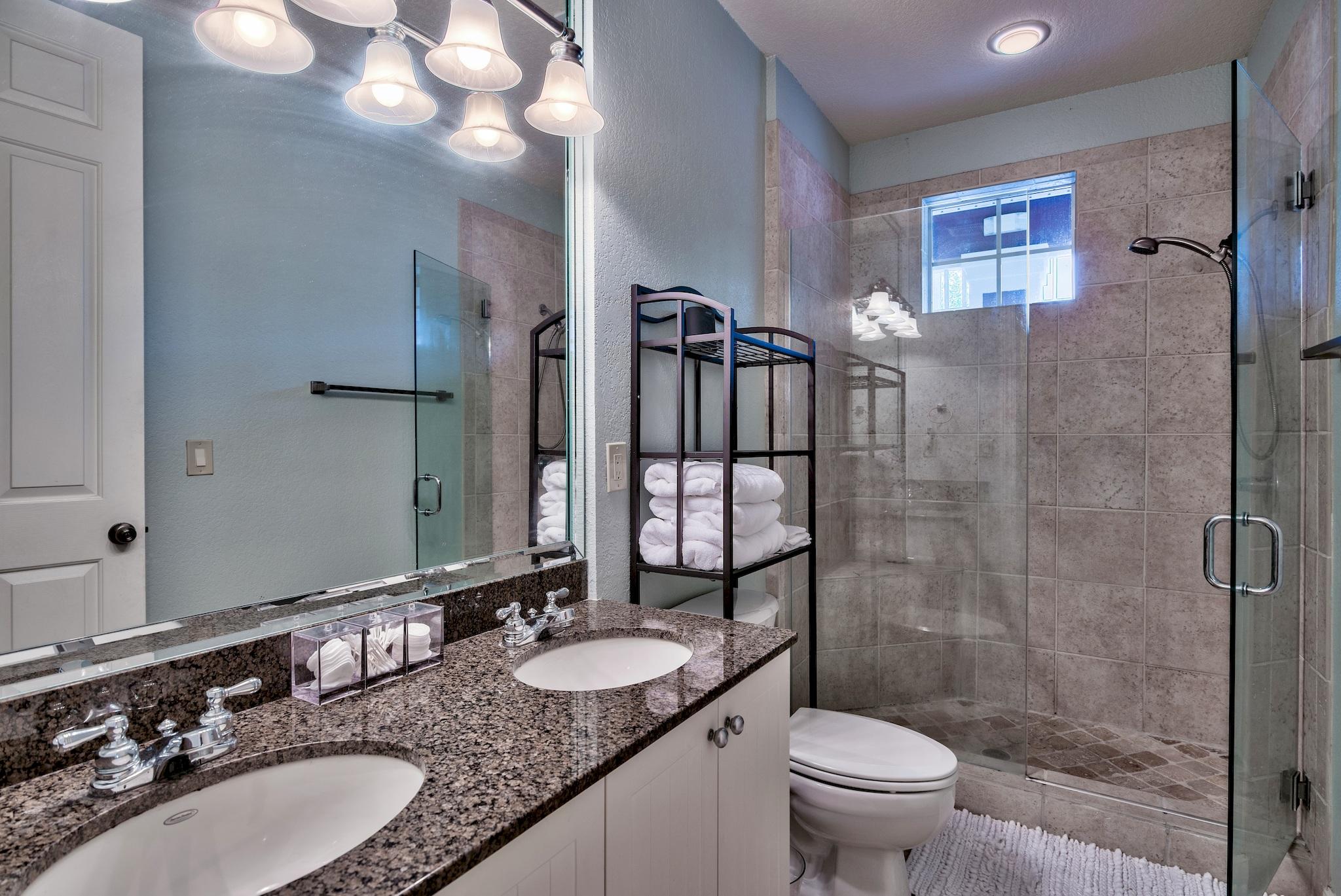 CRYSTAL COVE - Residential