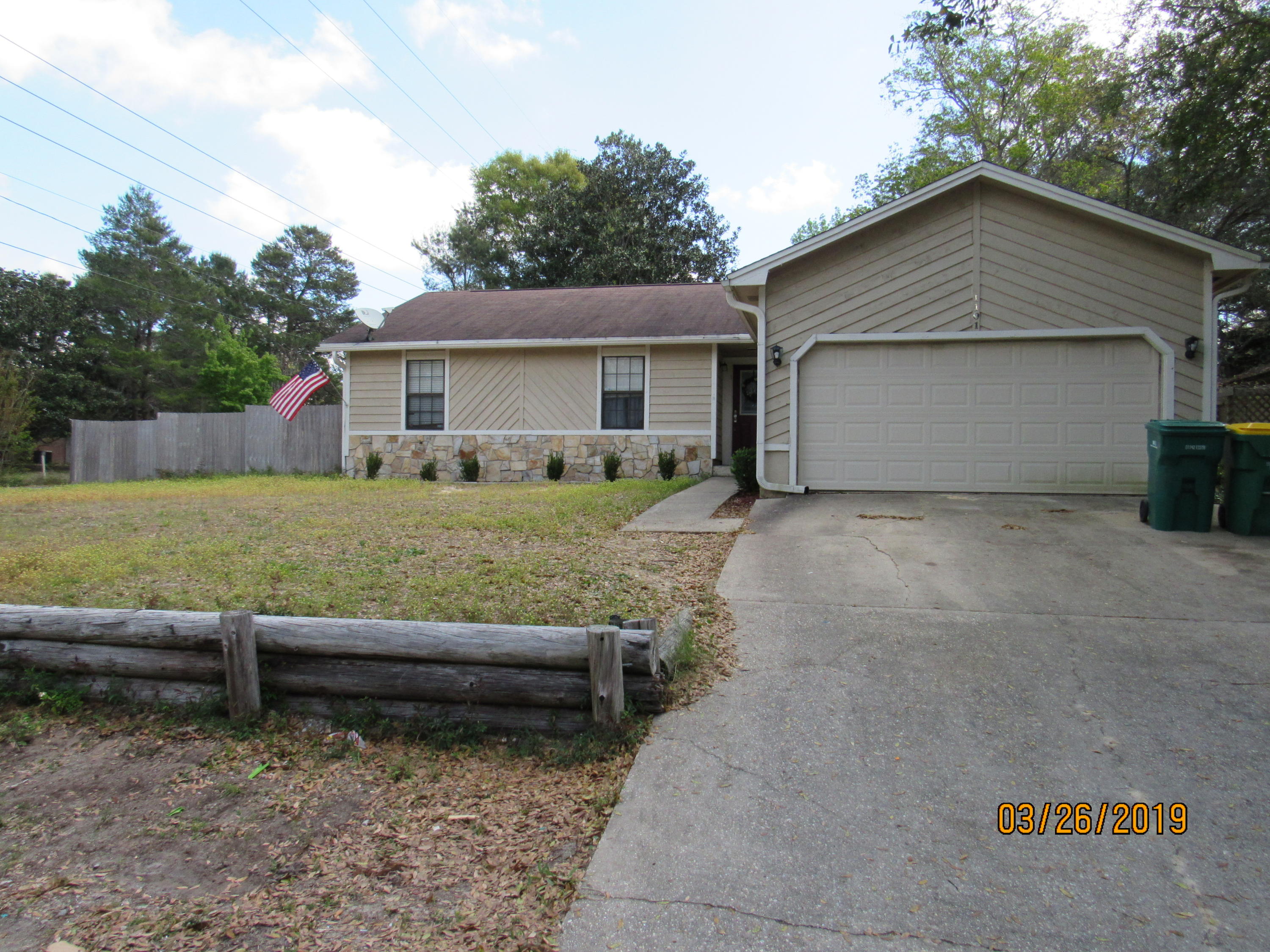 PINE FOREST - Residential Lease