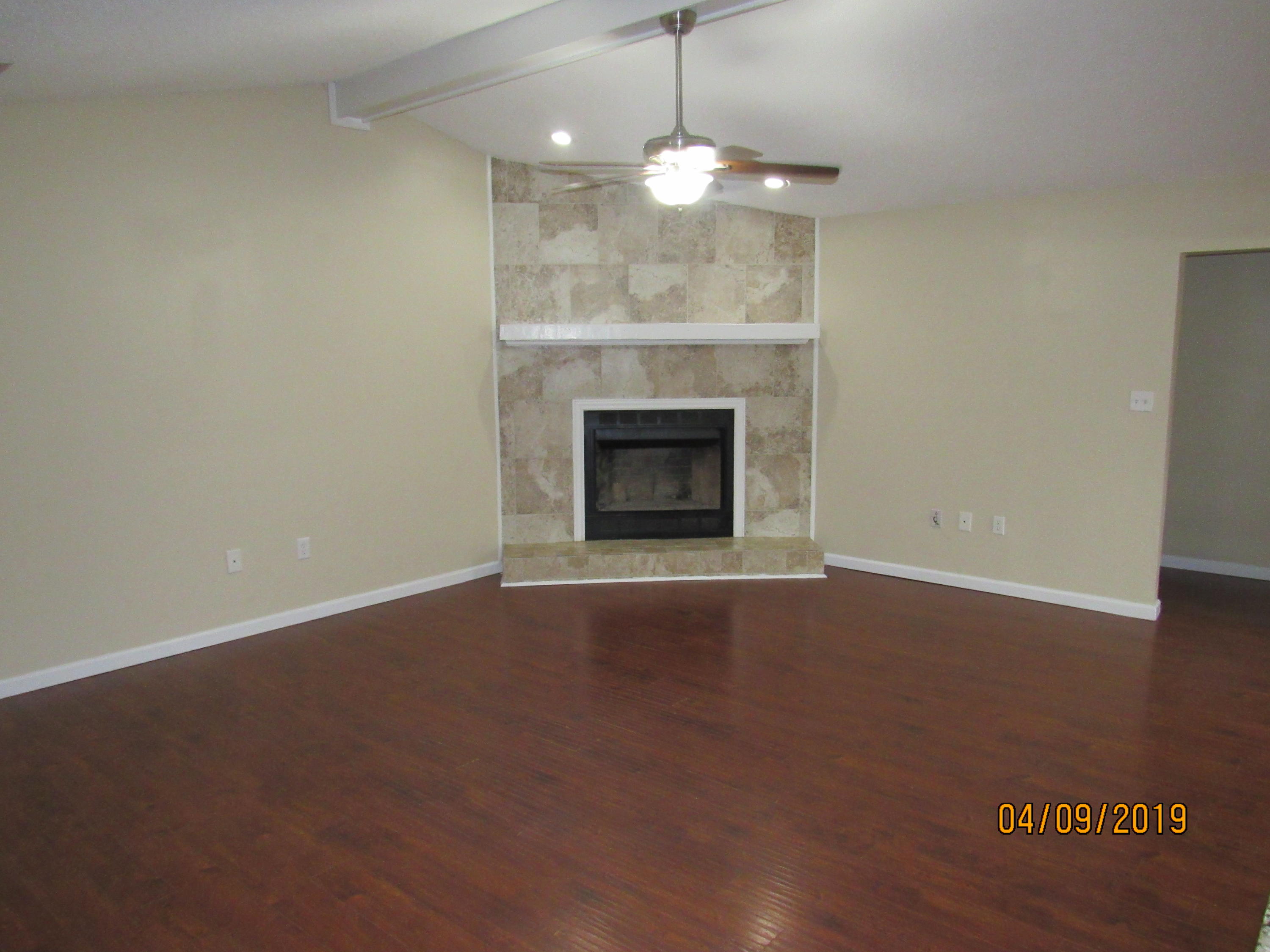 PINE FOREST - Residential Lease